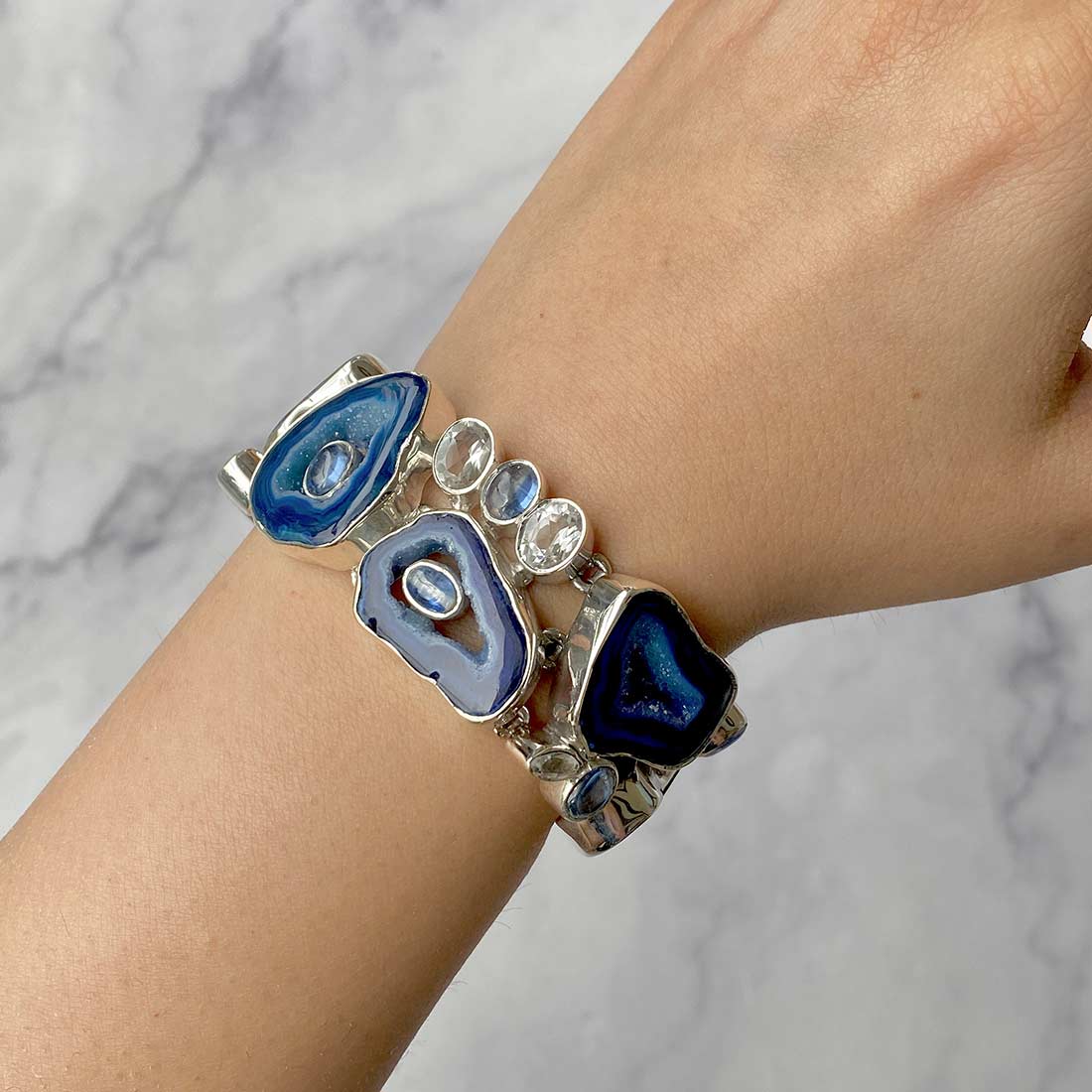 Blue Agate Bracelet-(ABU-B-1)