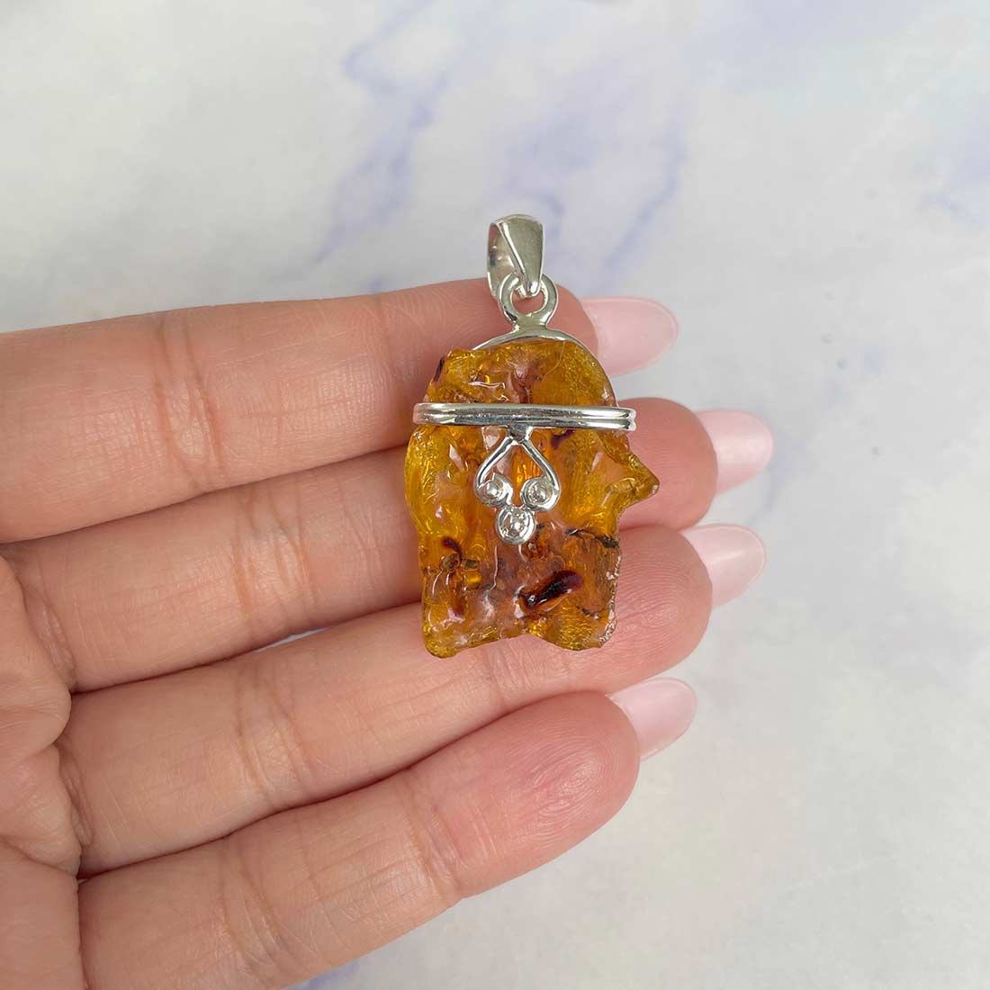 Amber Pendant-(AMB-P-10.)
