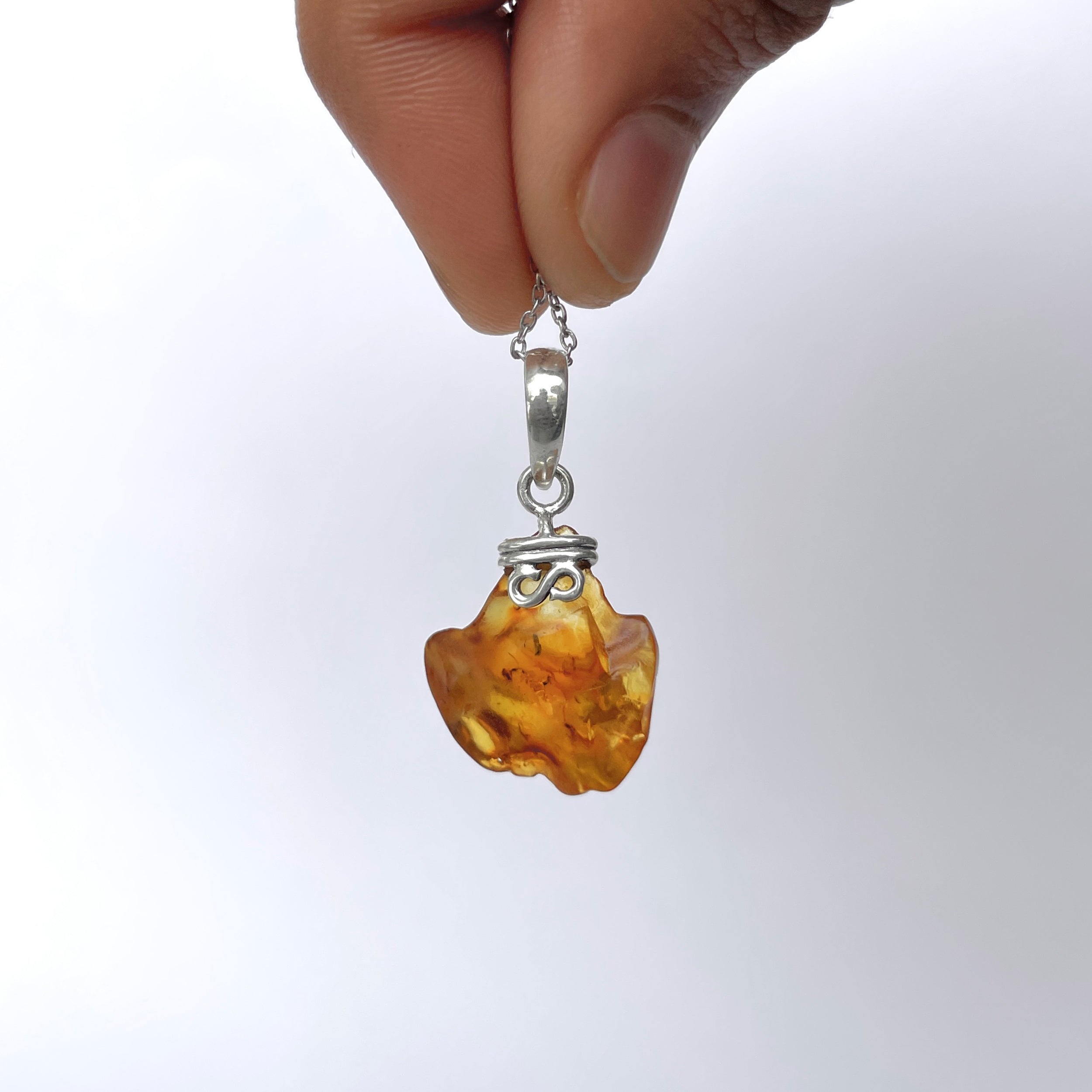 Amber Pendant-(AMB-P-100.)