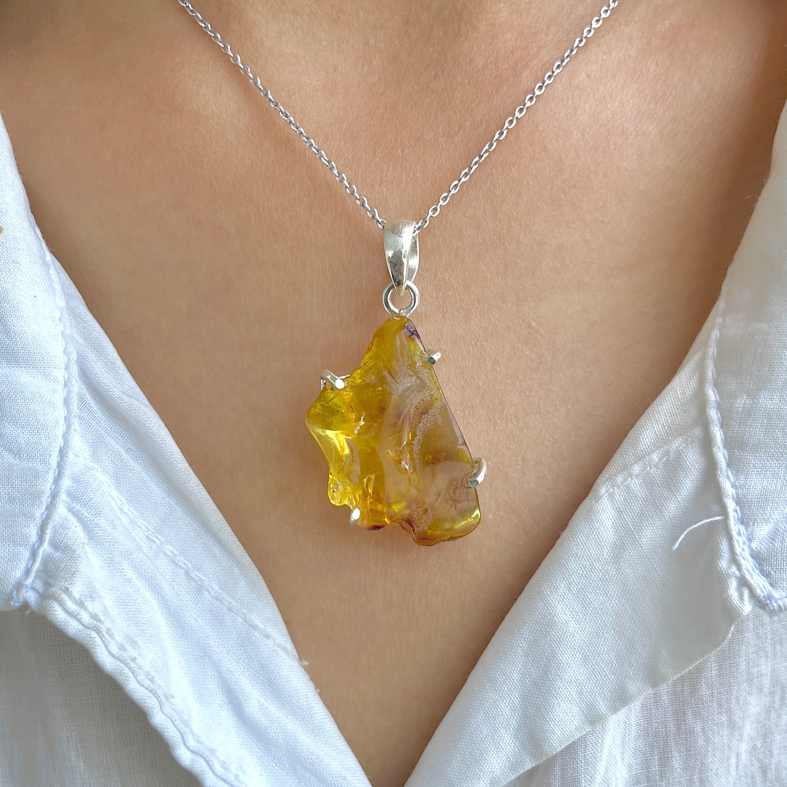 Amber Pendant-(AMB-P-103.)