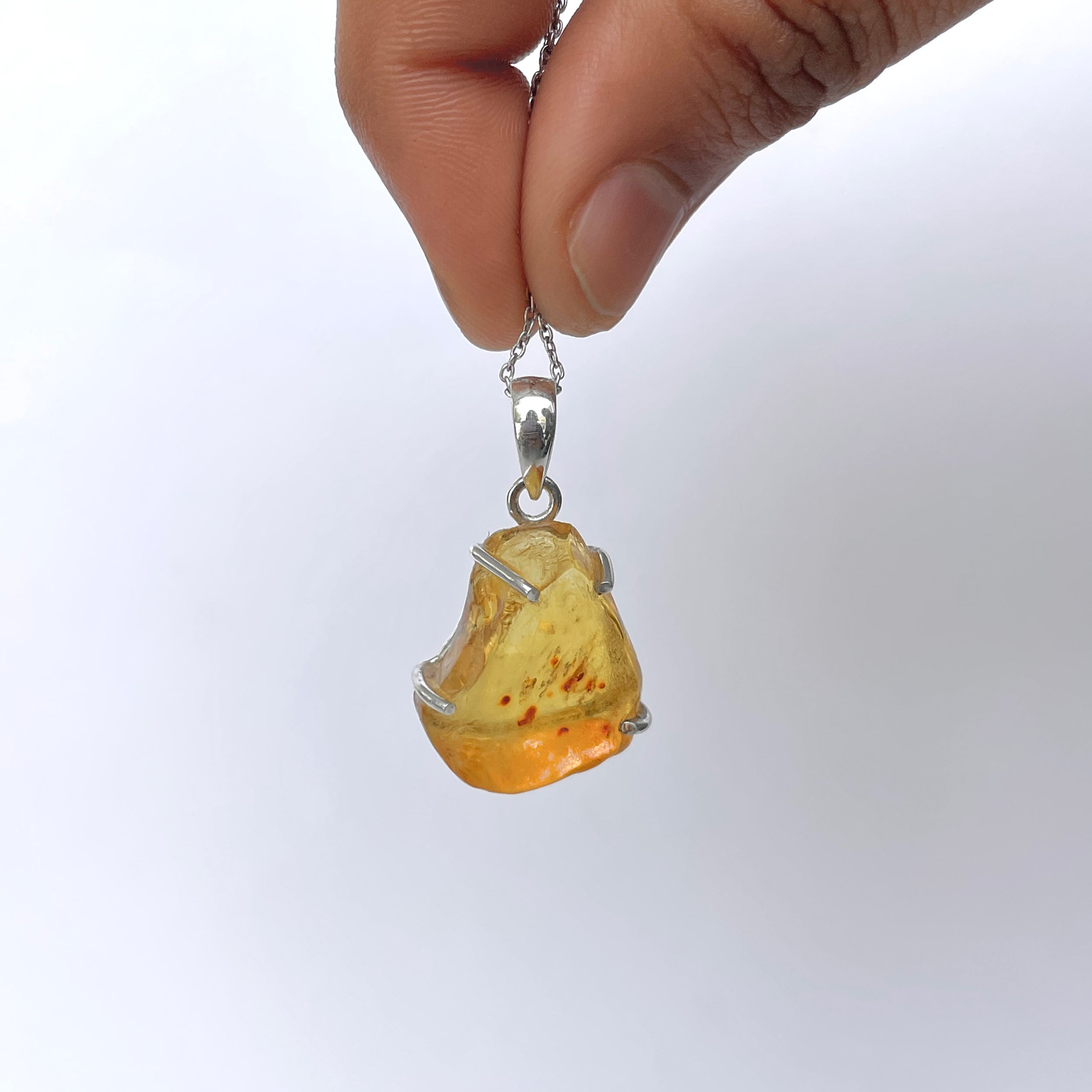 Amber Pendant-(AMB-P-105.)