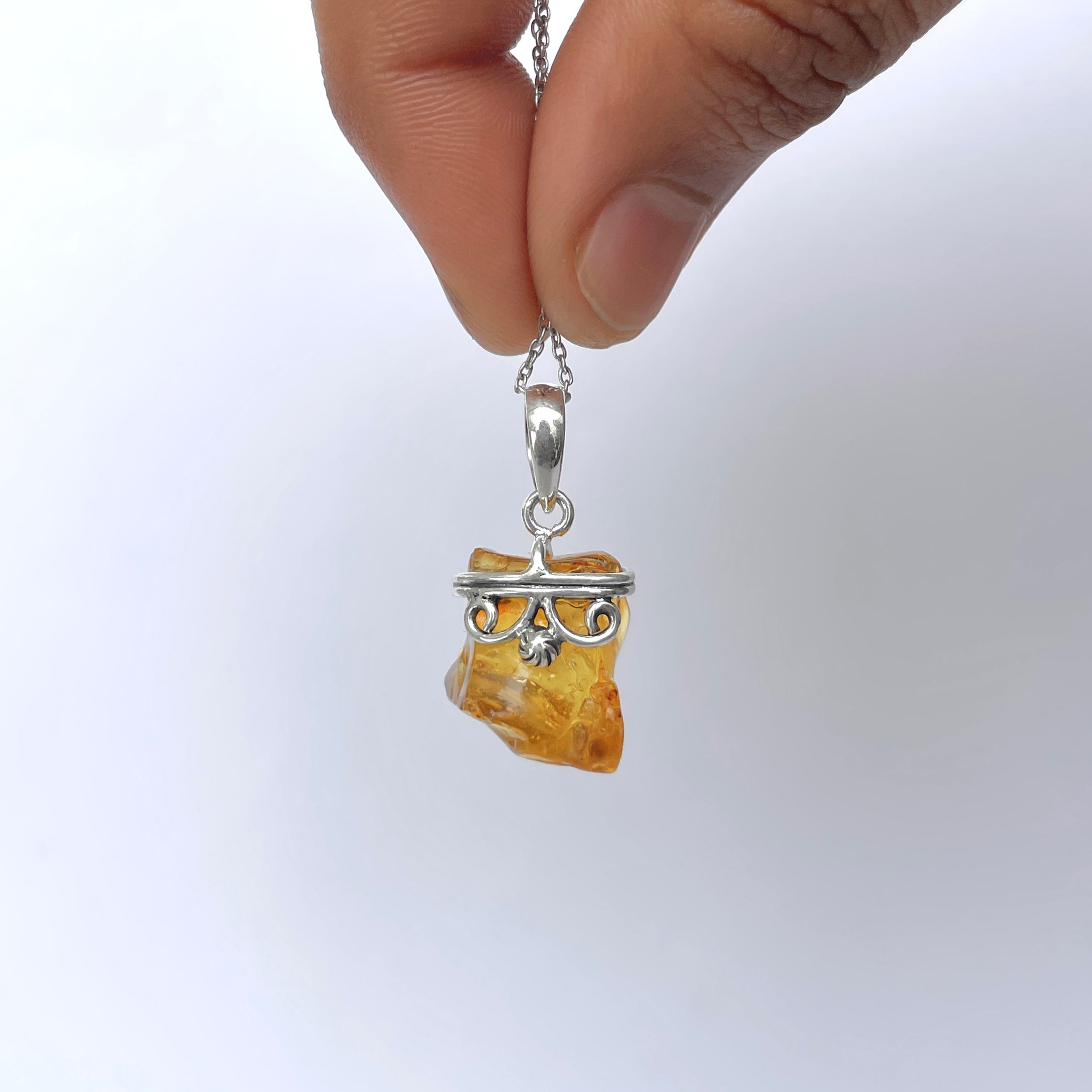 Amber Pendant-(AMB-P-106.)