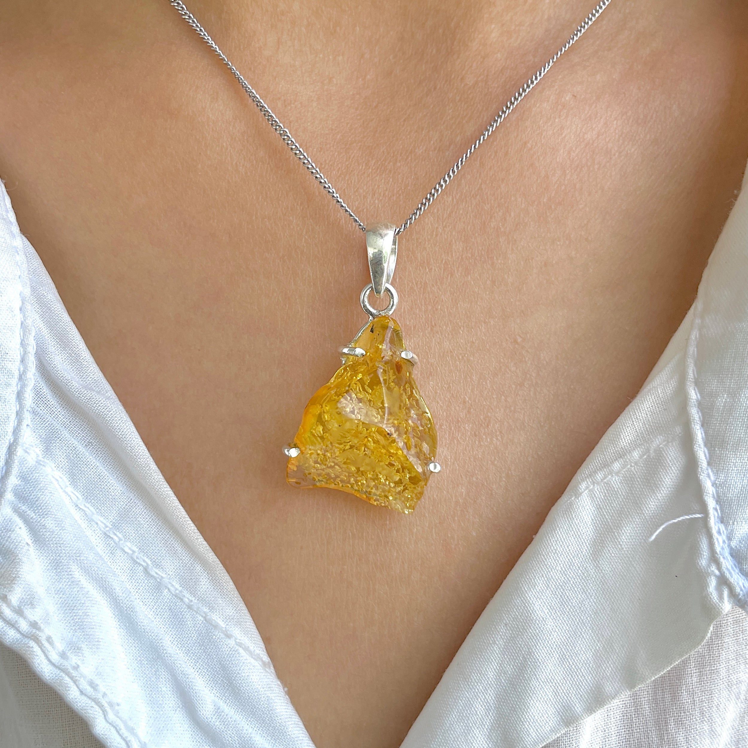 Amber Pendant-(AMB-P-110.)