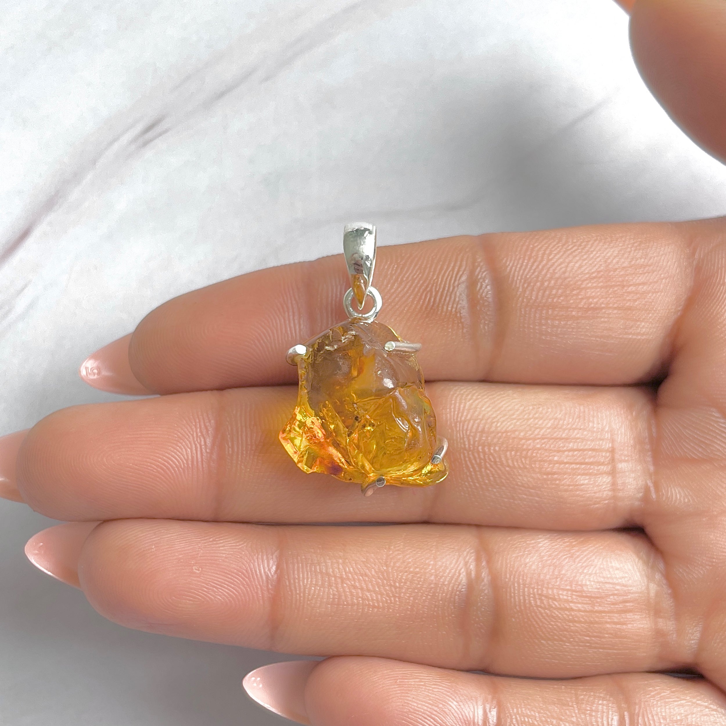Amber Pendant-(AMB-P-122.)