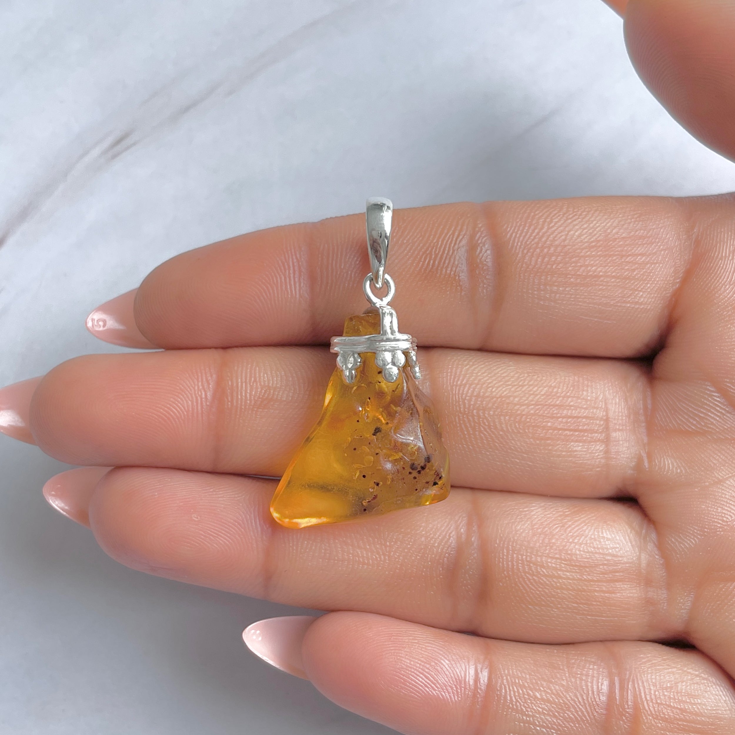 Amber Pendant-(AMB-P-123.)