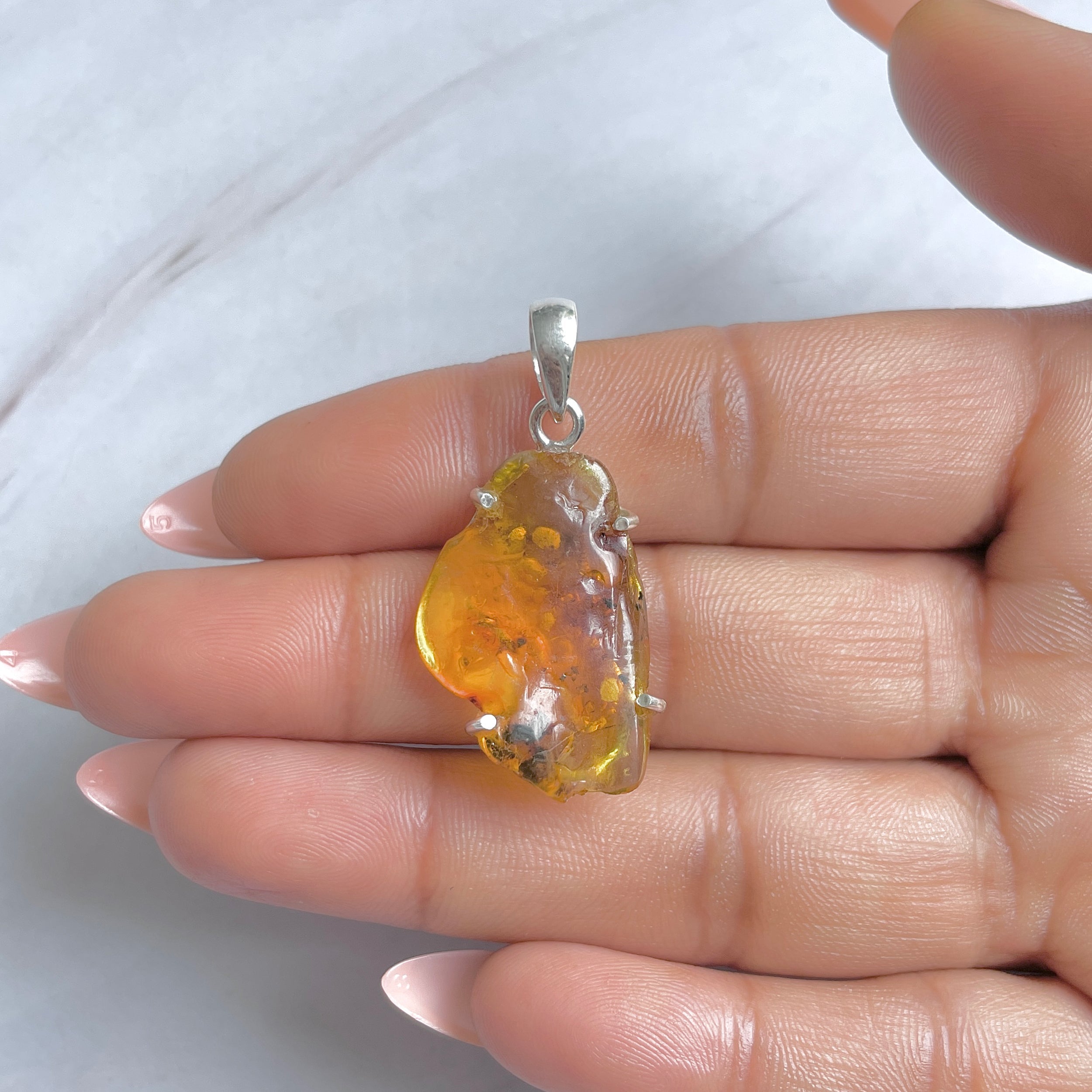 Amber Pendant-(AMB-P-124.)
