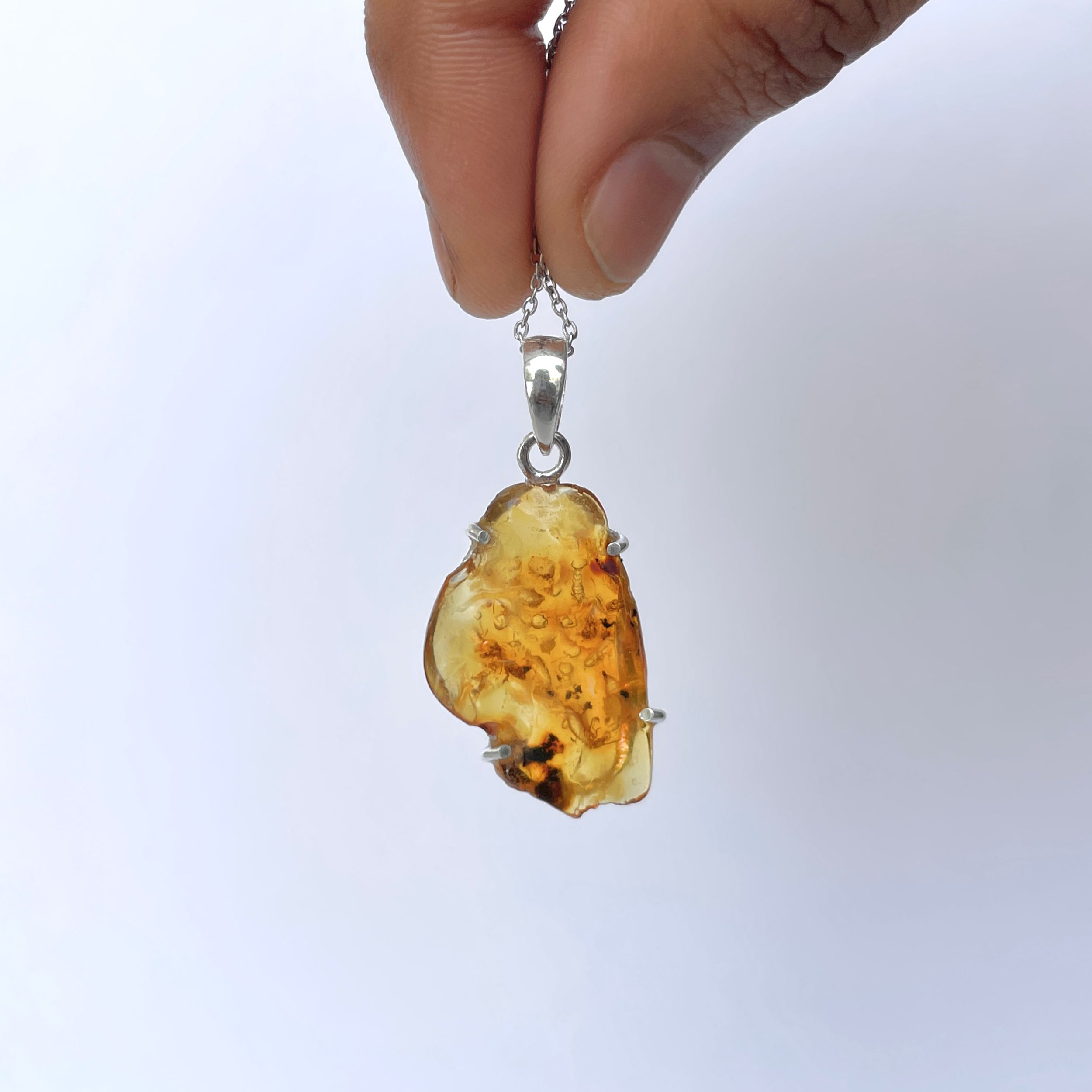Amber Pendant-(AMB-P-124.)