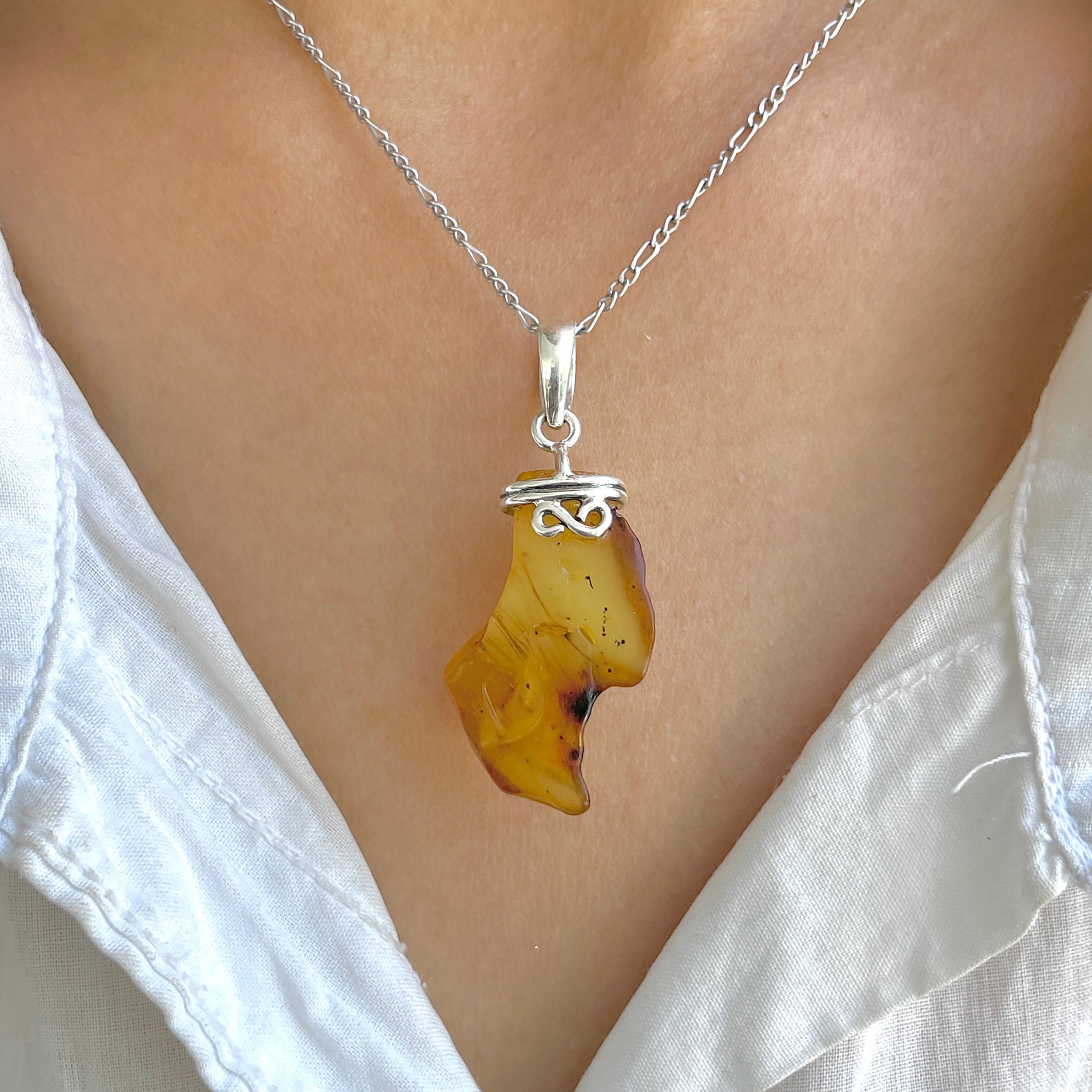 Amber Pendant-(AMB-P-125.)