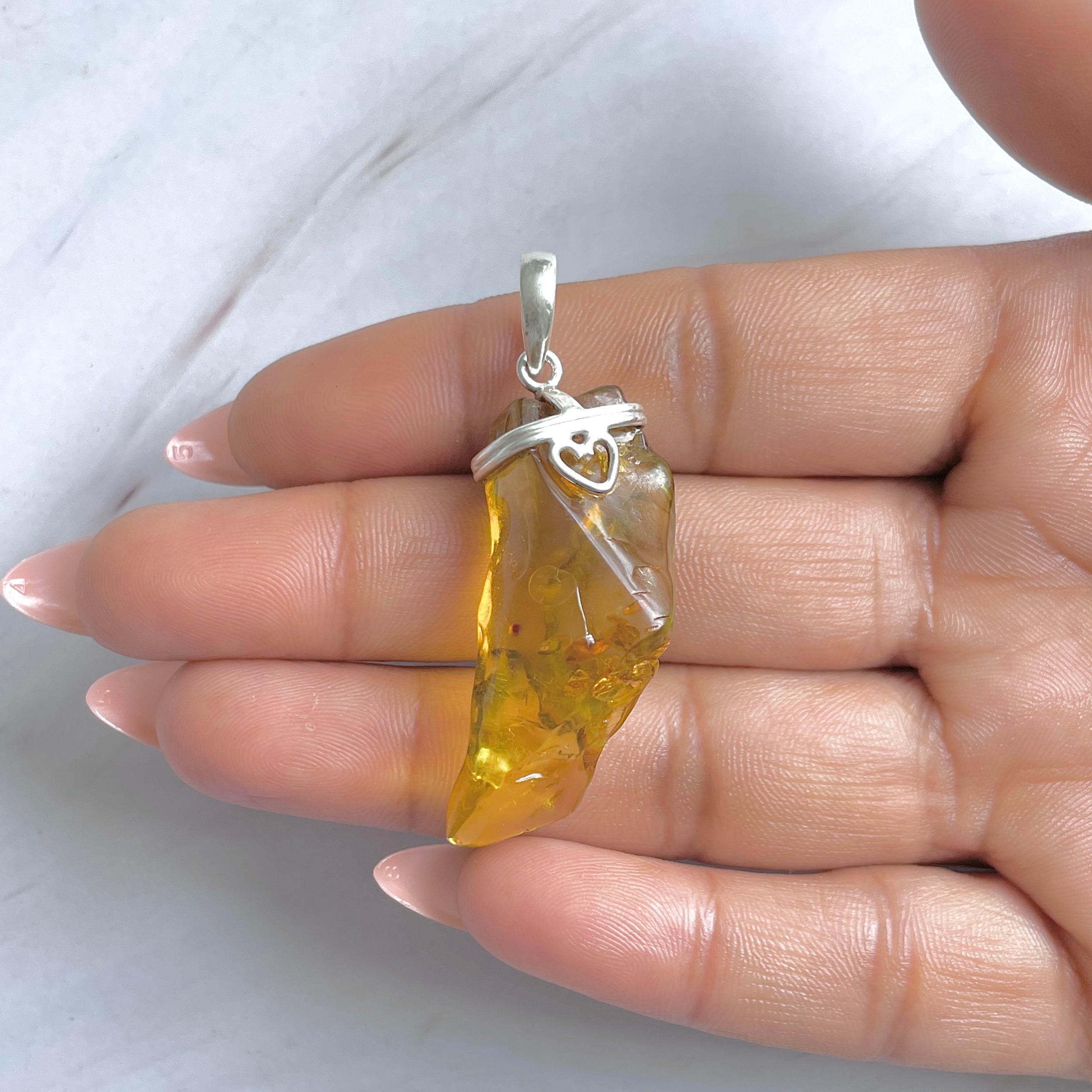 Amber Pendant-(AMB-P-129.)