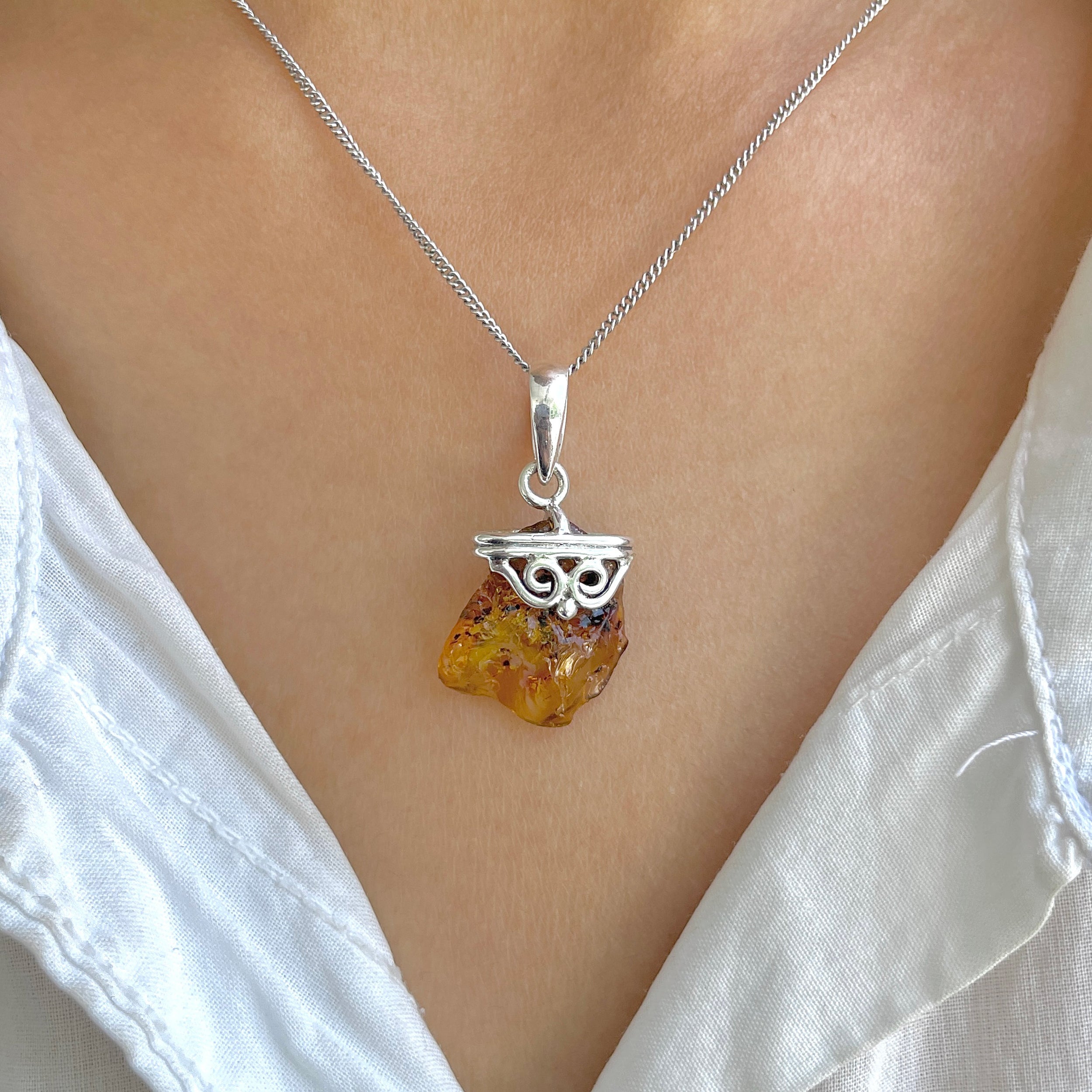 Amber Pendant-(AMB-P-134.)