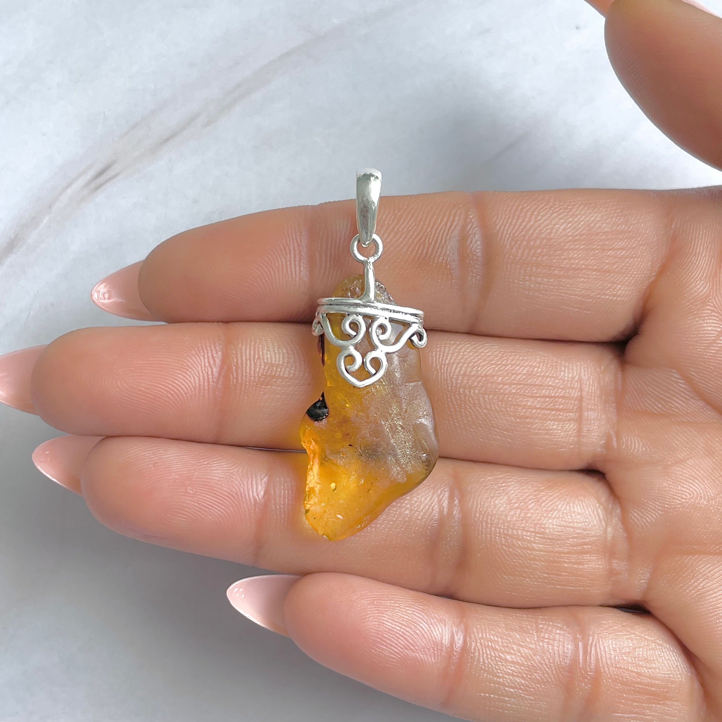 Amber Pendant-(AMB-P-142.)