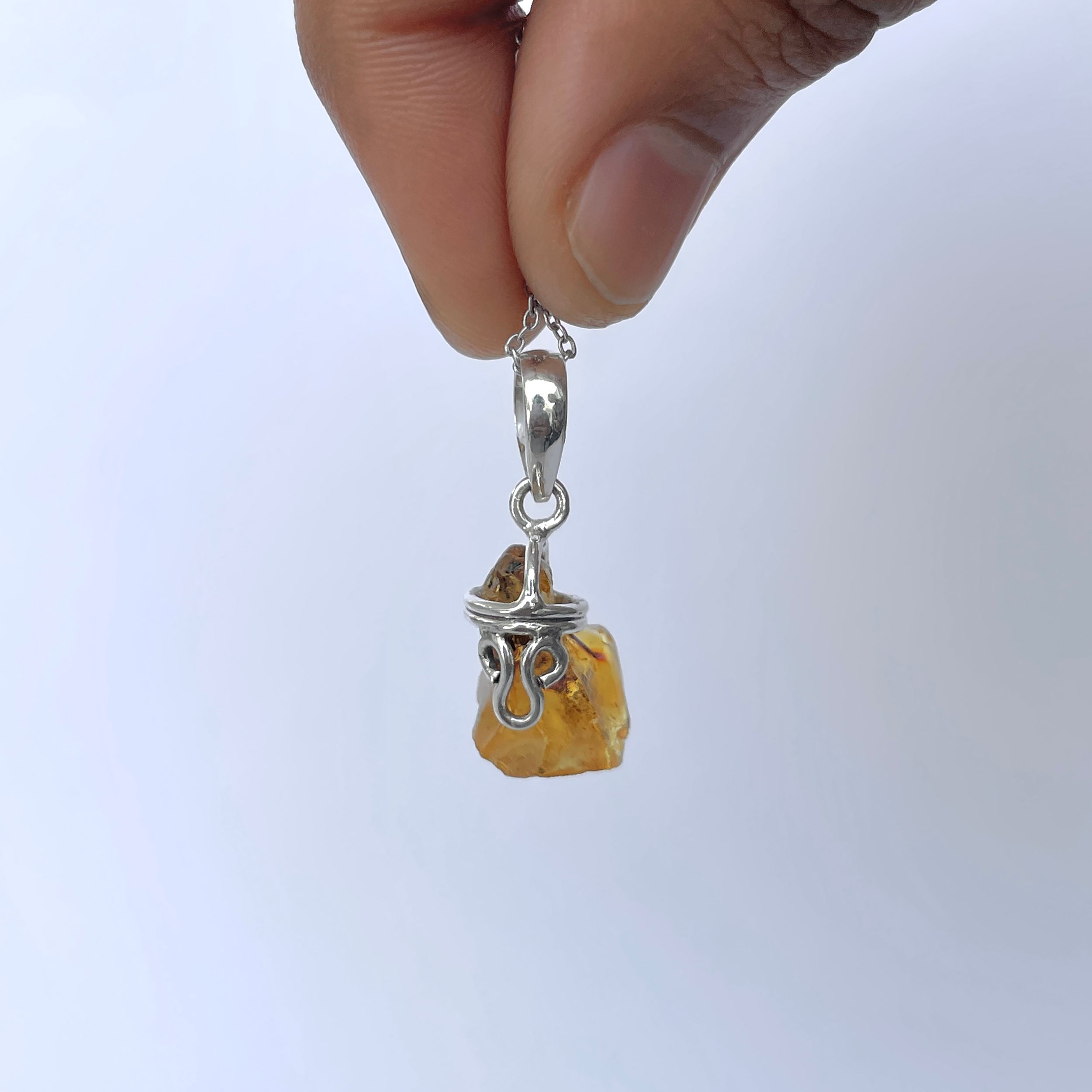 Amber Pendant-(AMB-P-143.)