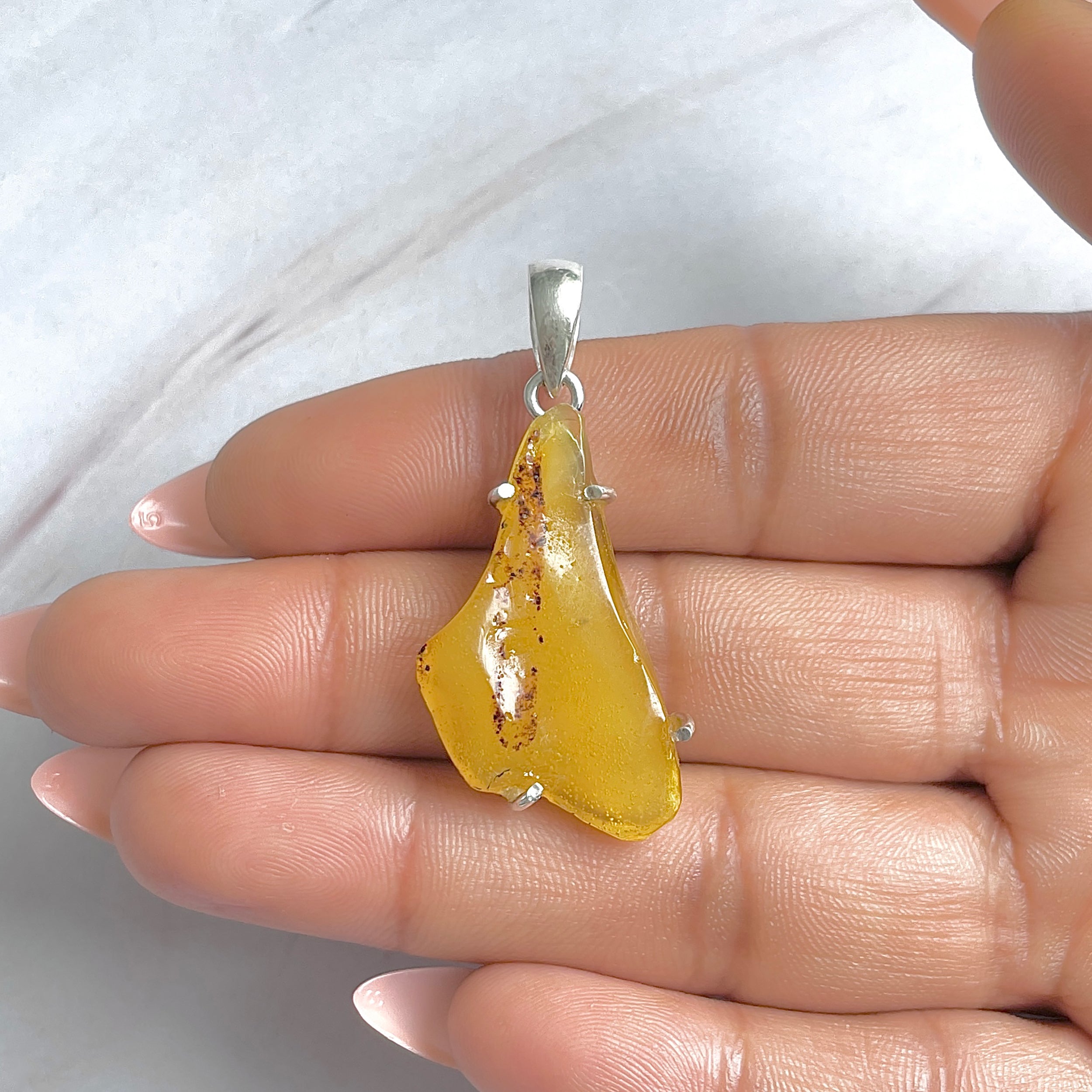 Amber Pendant-(AMB-P-146.)