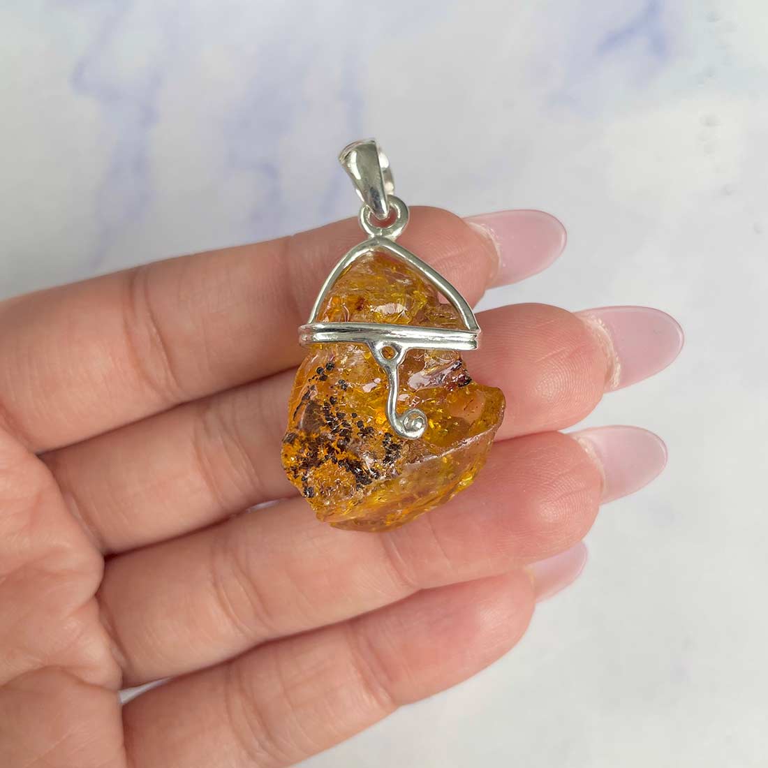 Amber Pendant-(AMB-P-36.)