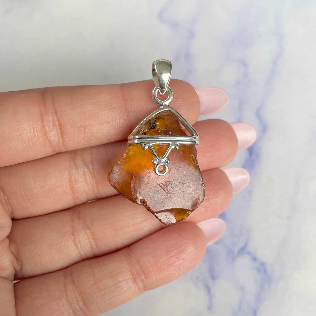 Amber Pendant-(AMB-P-43.)