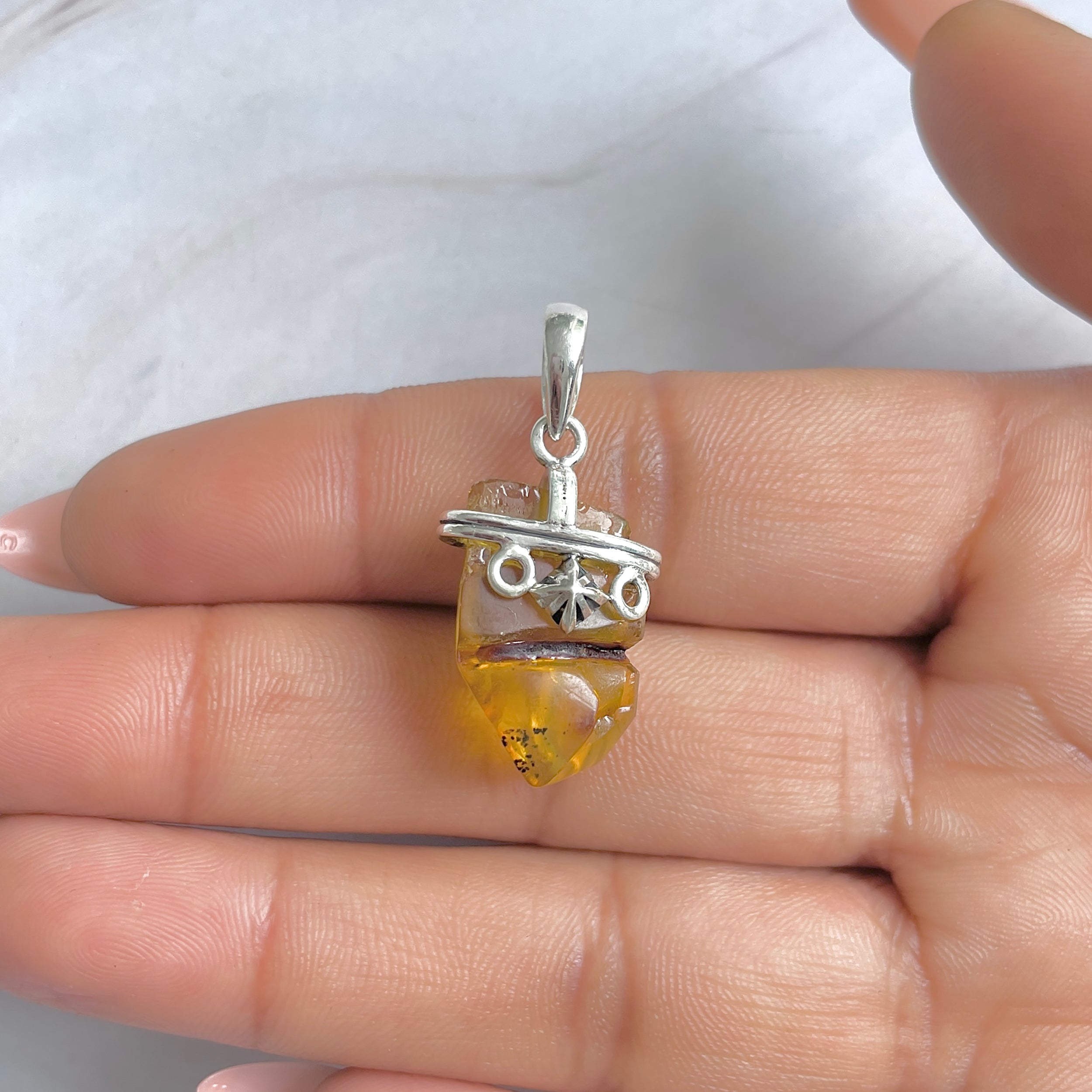 Amber Pendant-(AMB-P-45.)