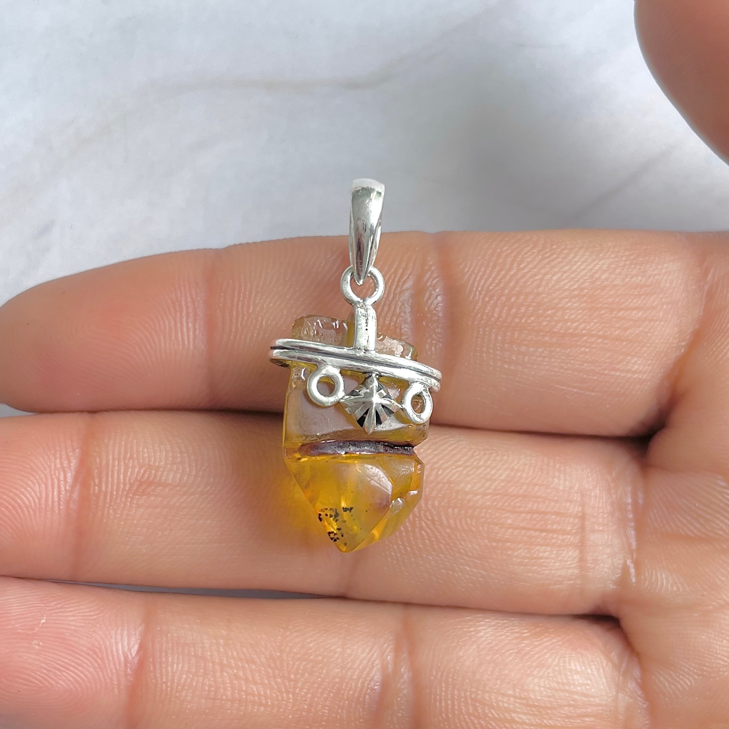 Amber Pendant-(AMB-P-45.)