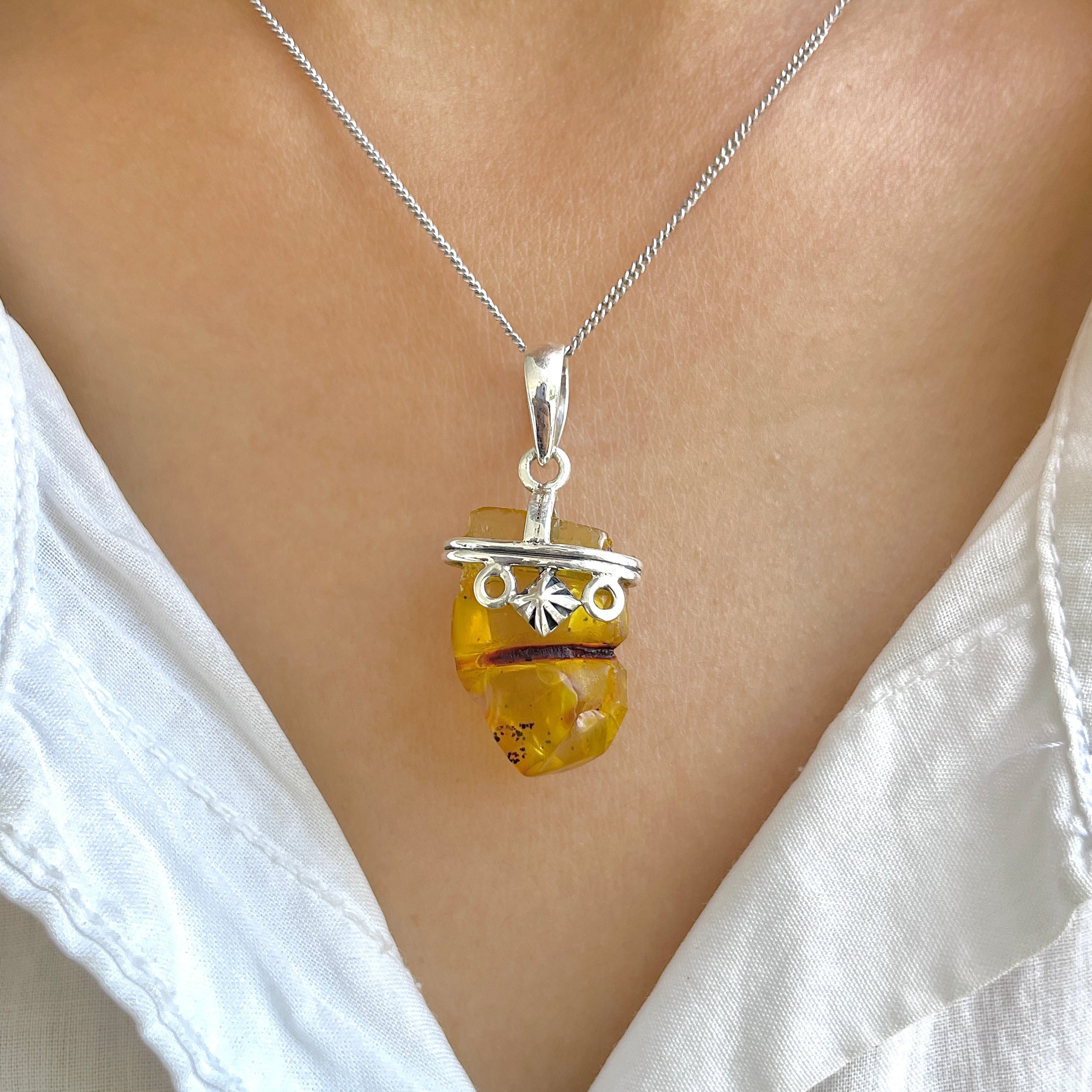 Amber Pendant-(AMB-P-45.)