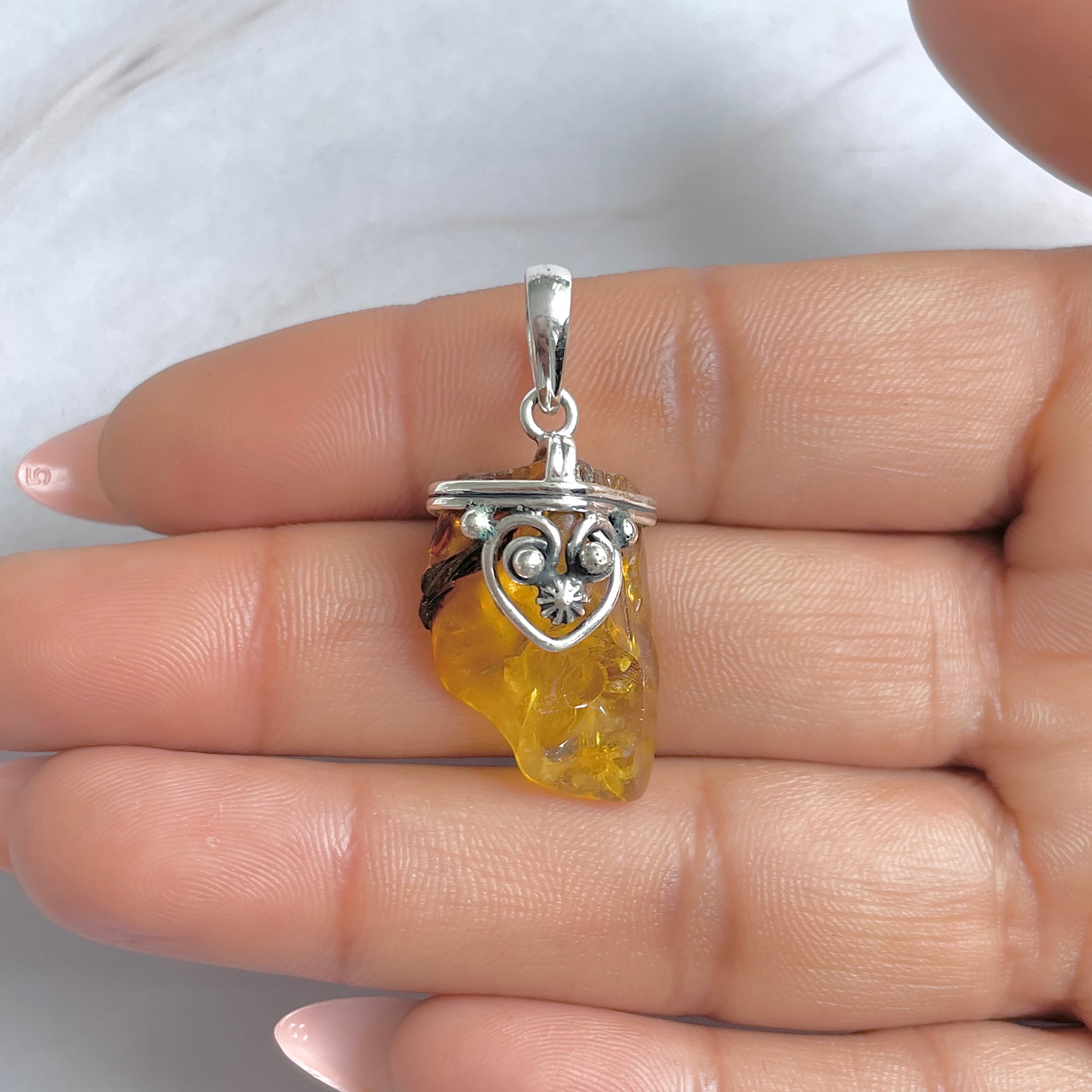Amber Pendant-(AMB-P-51.)