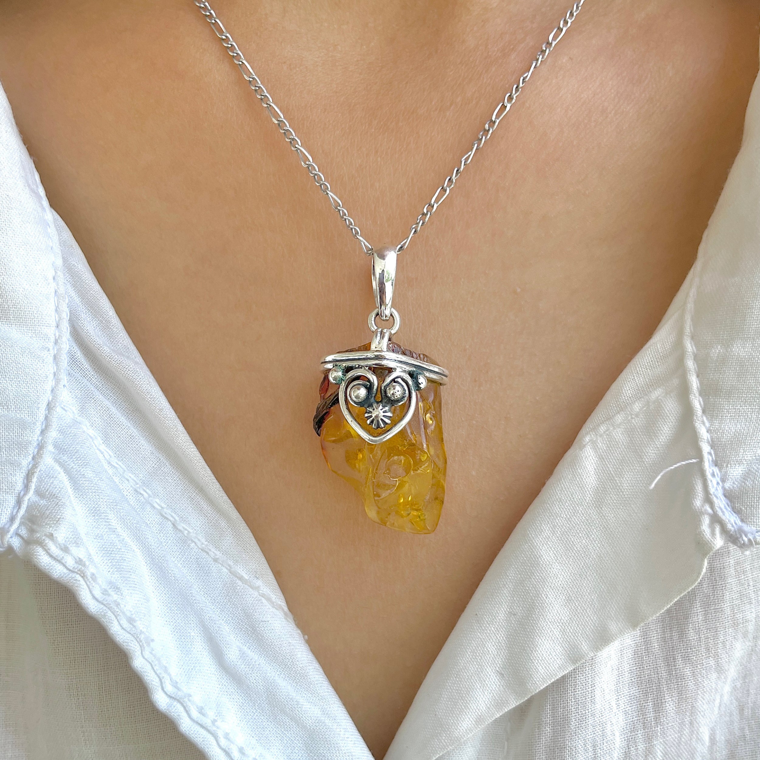 Amber Pendant-(AMB-P-51.)