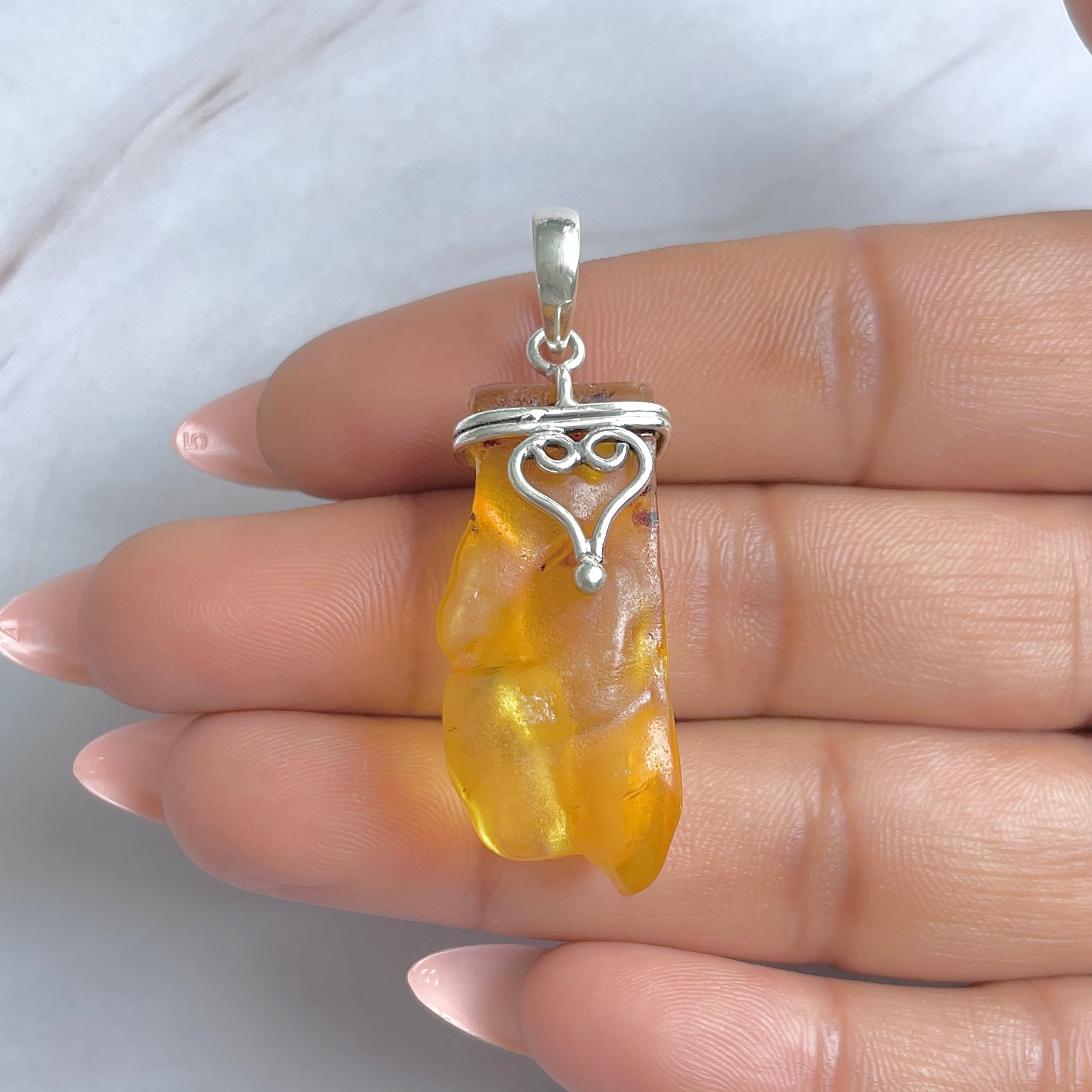 Amber Pendant-(AMB-P-52.)