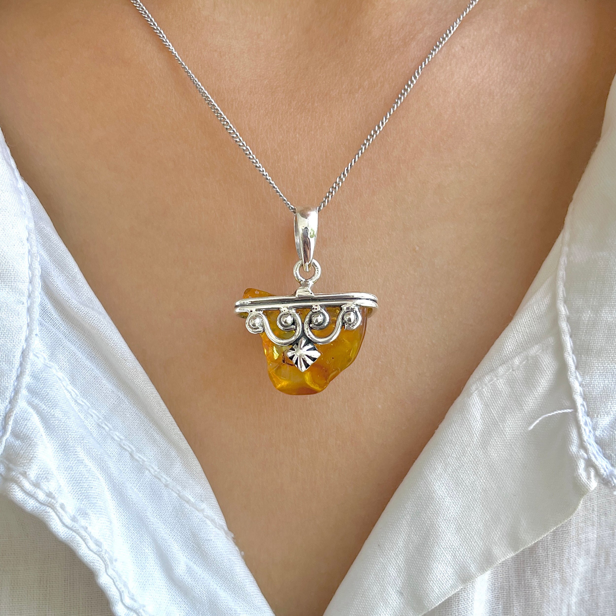 Amber Pendant-(AMB-P-53.)