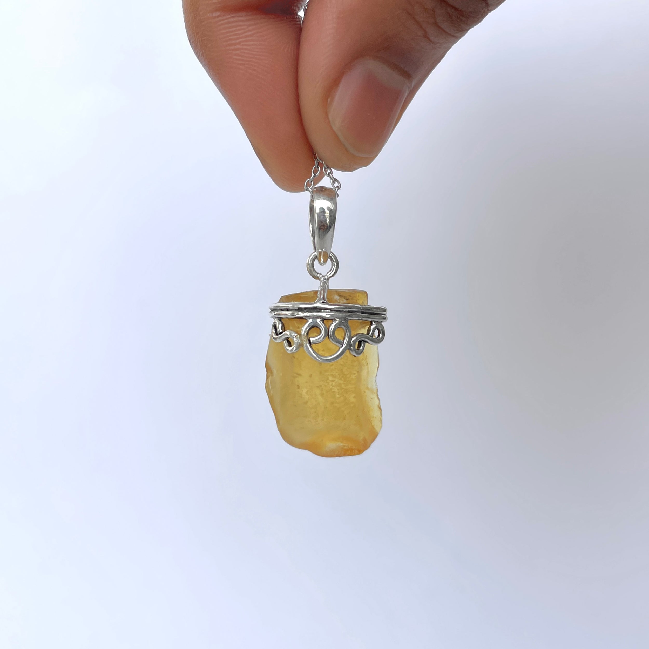 Amber Pendant-(AMB-P-59.)