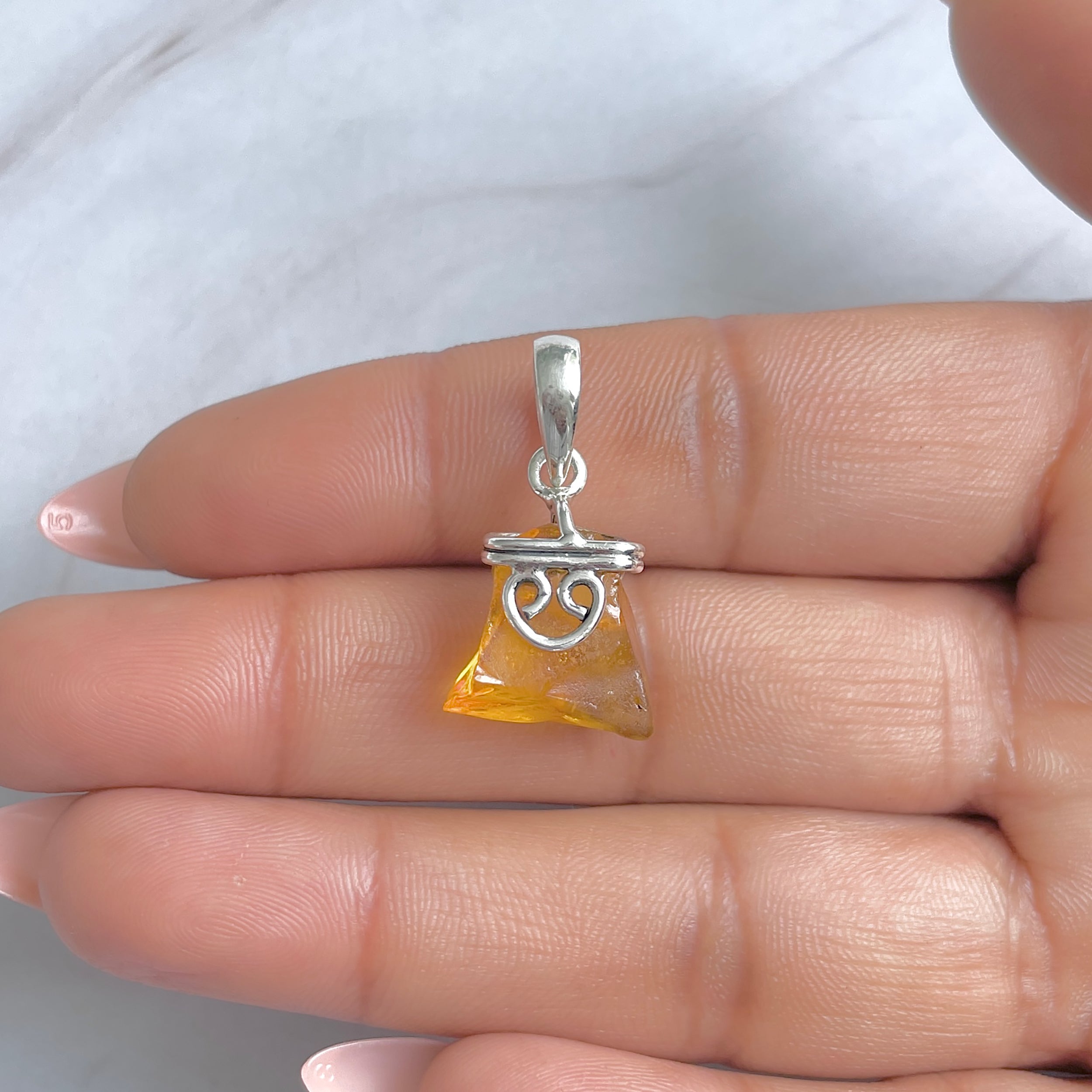 Amber Pendant-(AMB-P-60.)