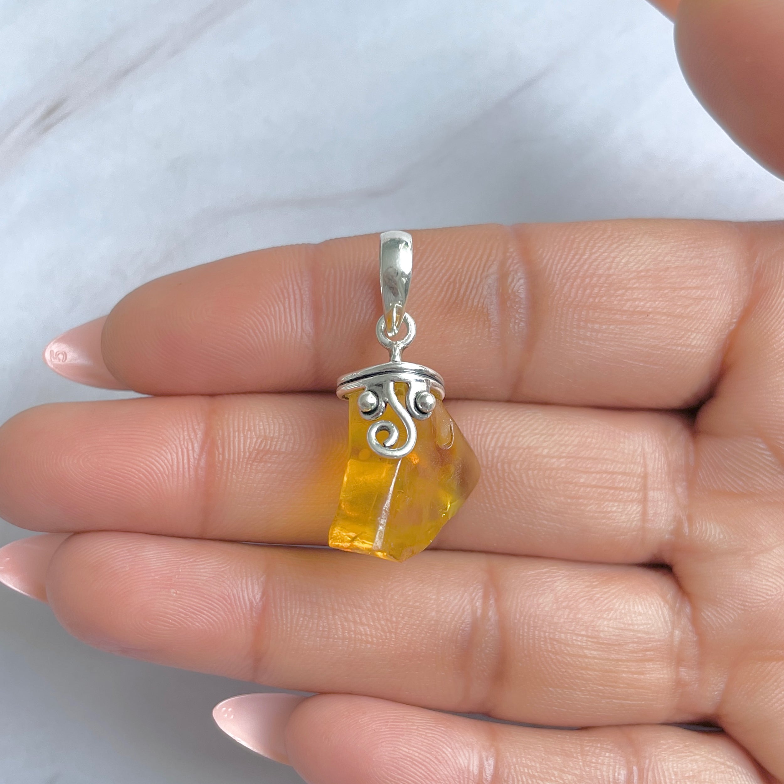 Amber Pendant-(AMB-P-61.)