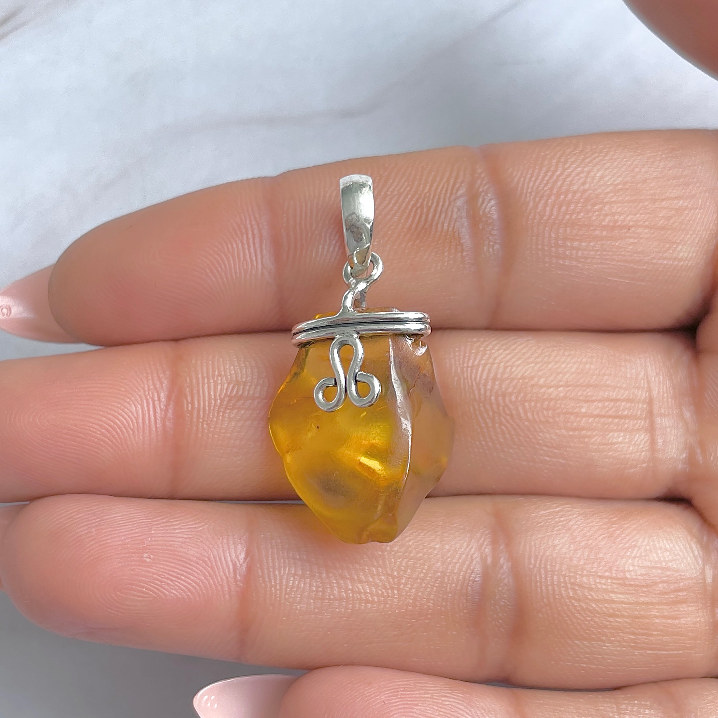 Amber Pendant-(AMB-P-62.)
