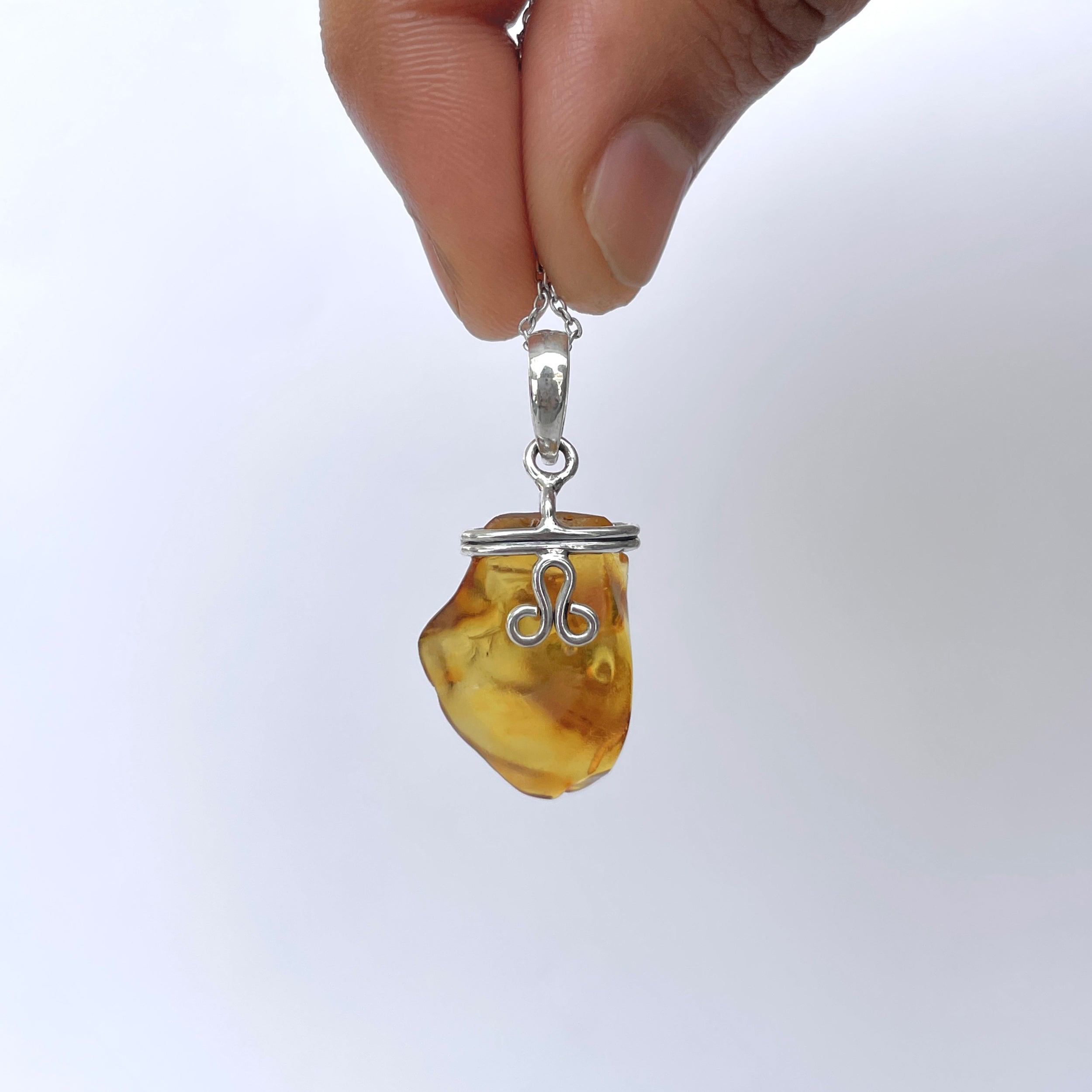 Amber Pendant-(AMB-P-62.)