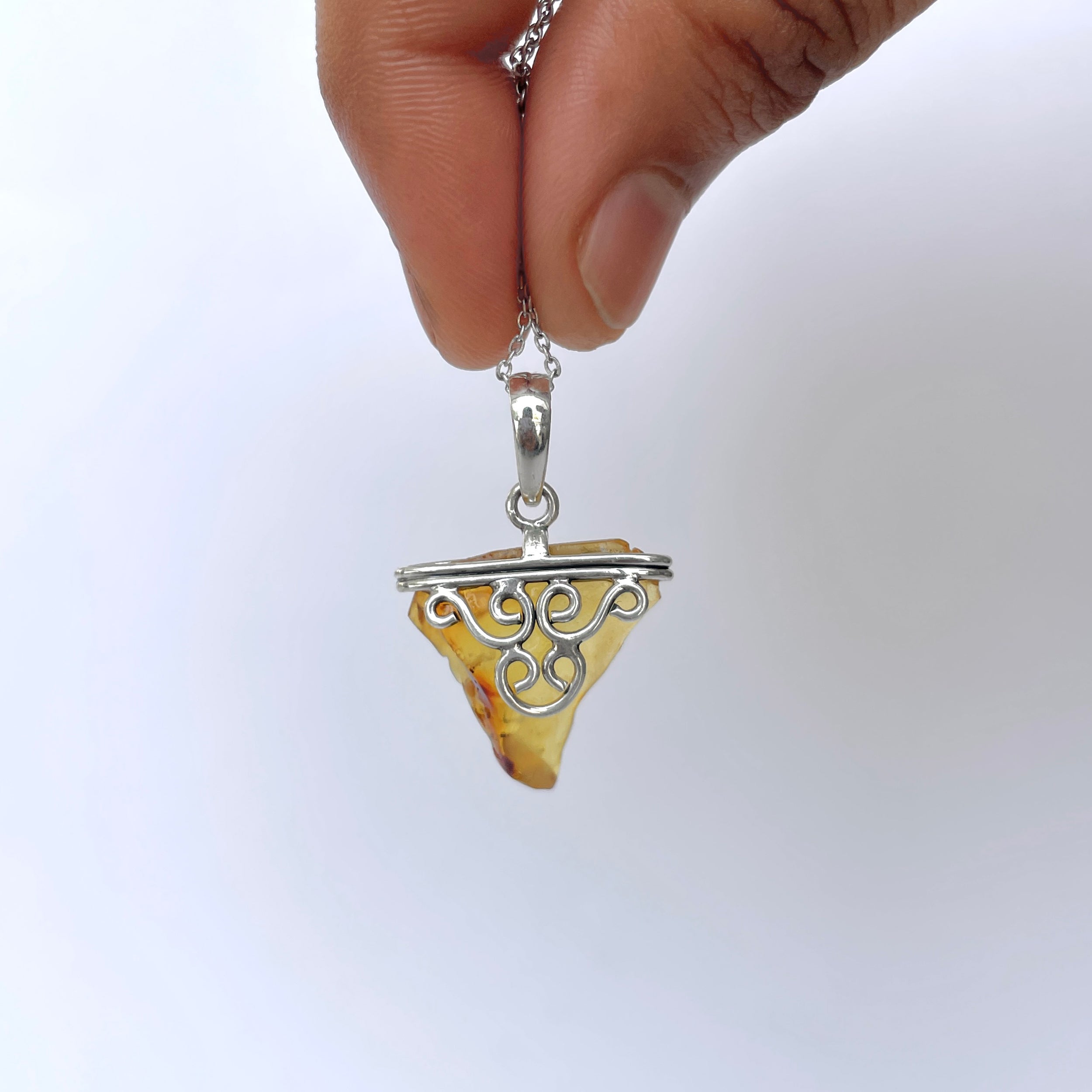 Amber Pendant-(AMB-P-66.)