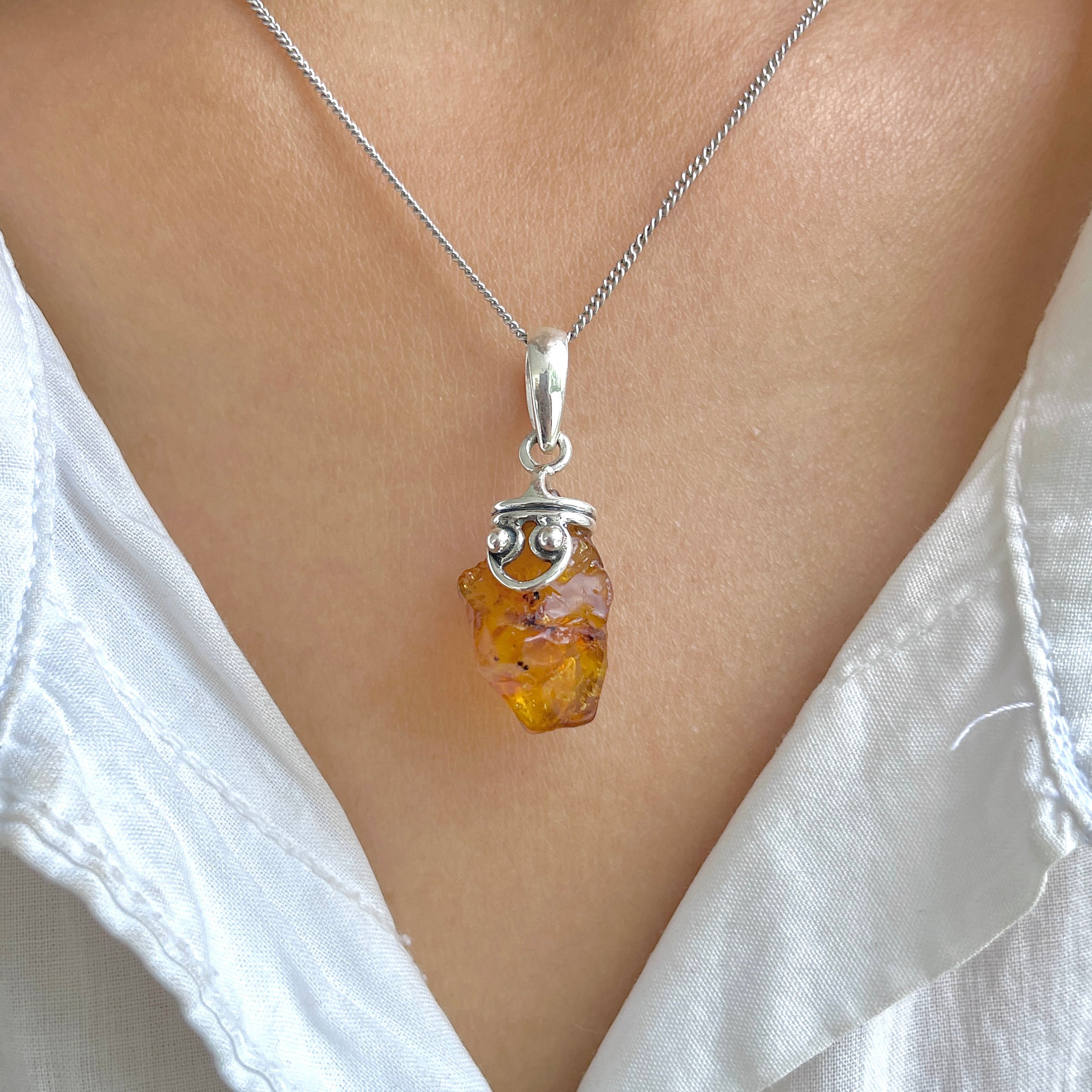 Amber Pendant-(AMB-P-68.)
