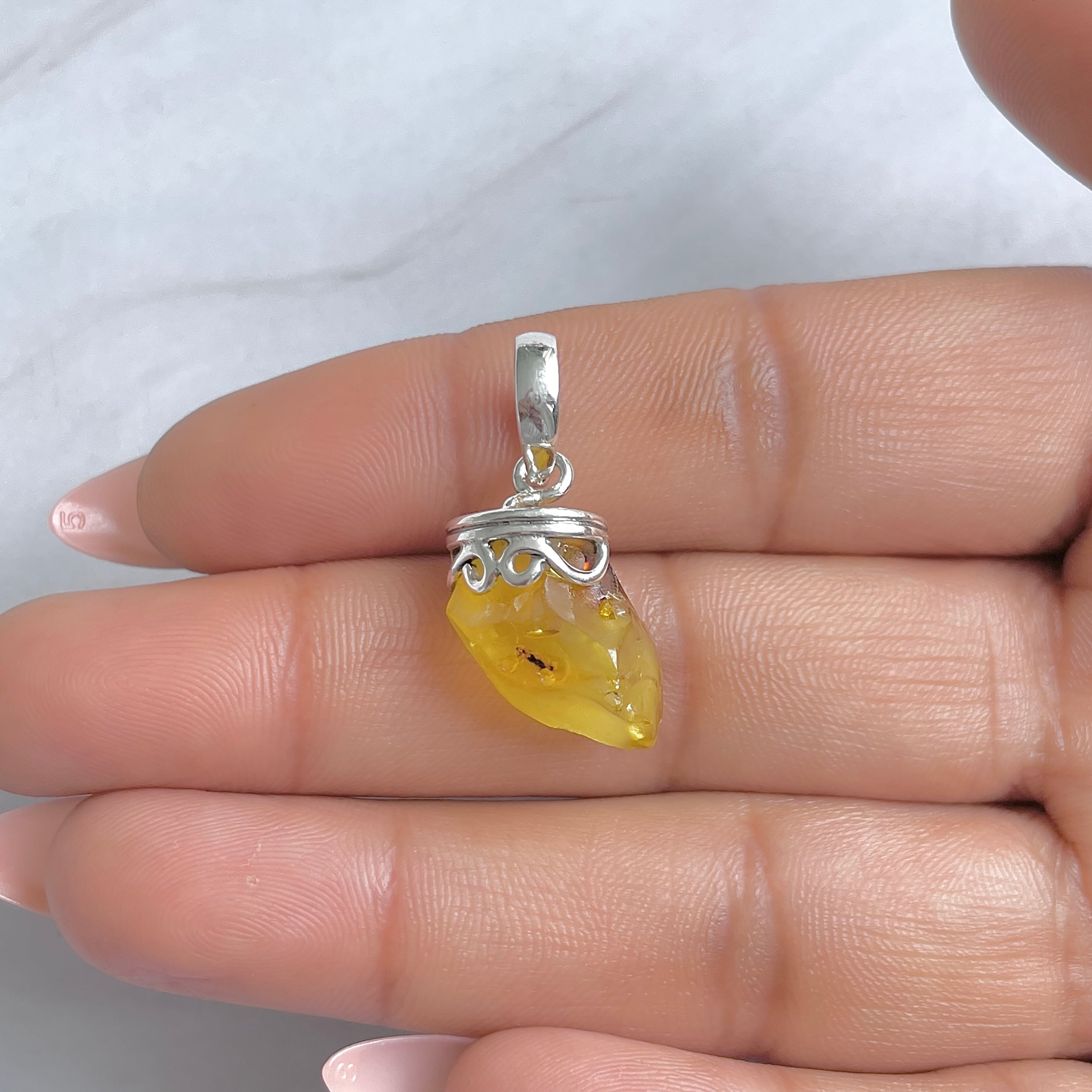 Amber Pendant-(AMB-P-71.)