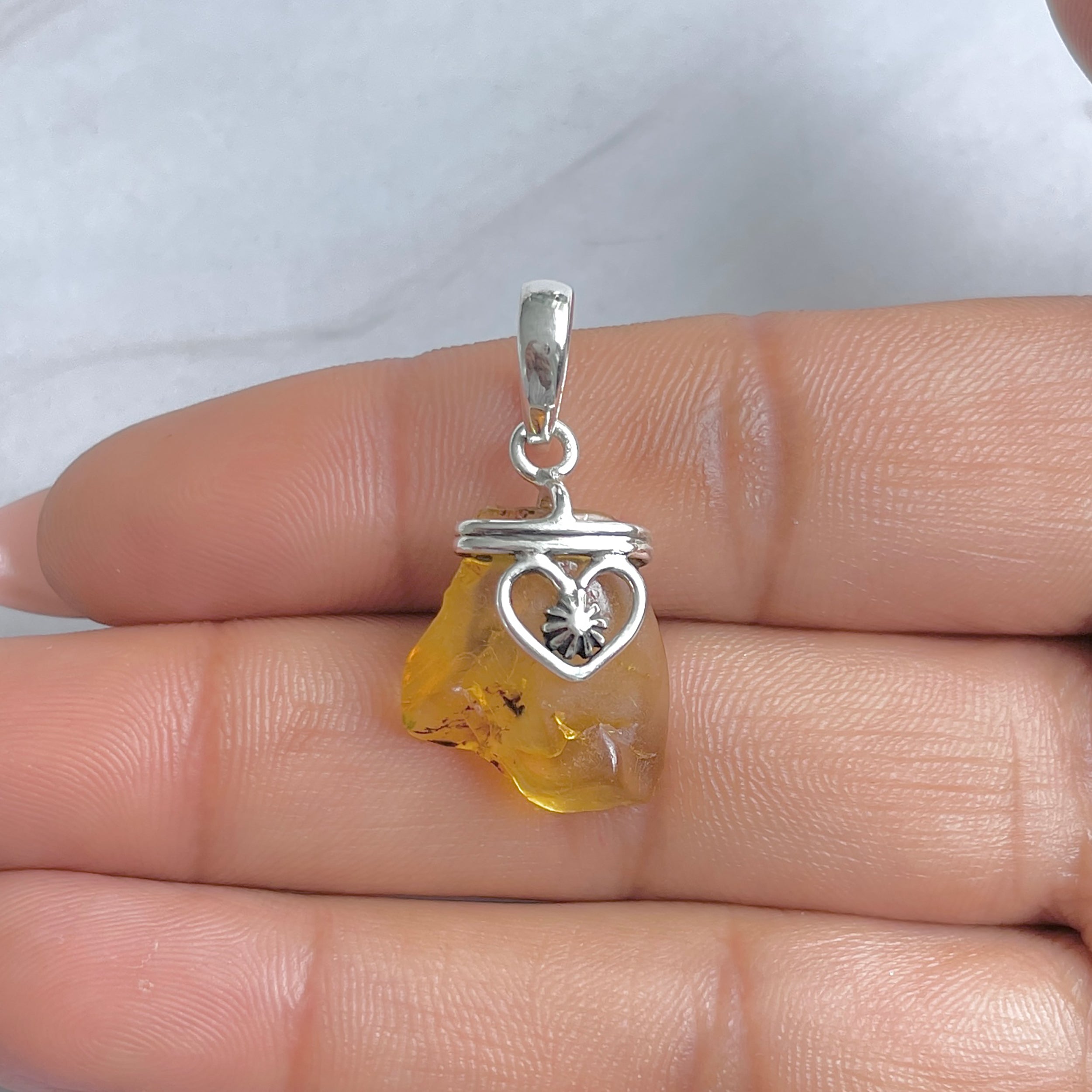 Amber Pendant-(AMB-P-74.)
