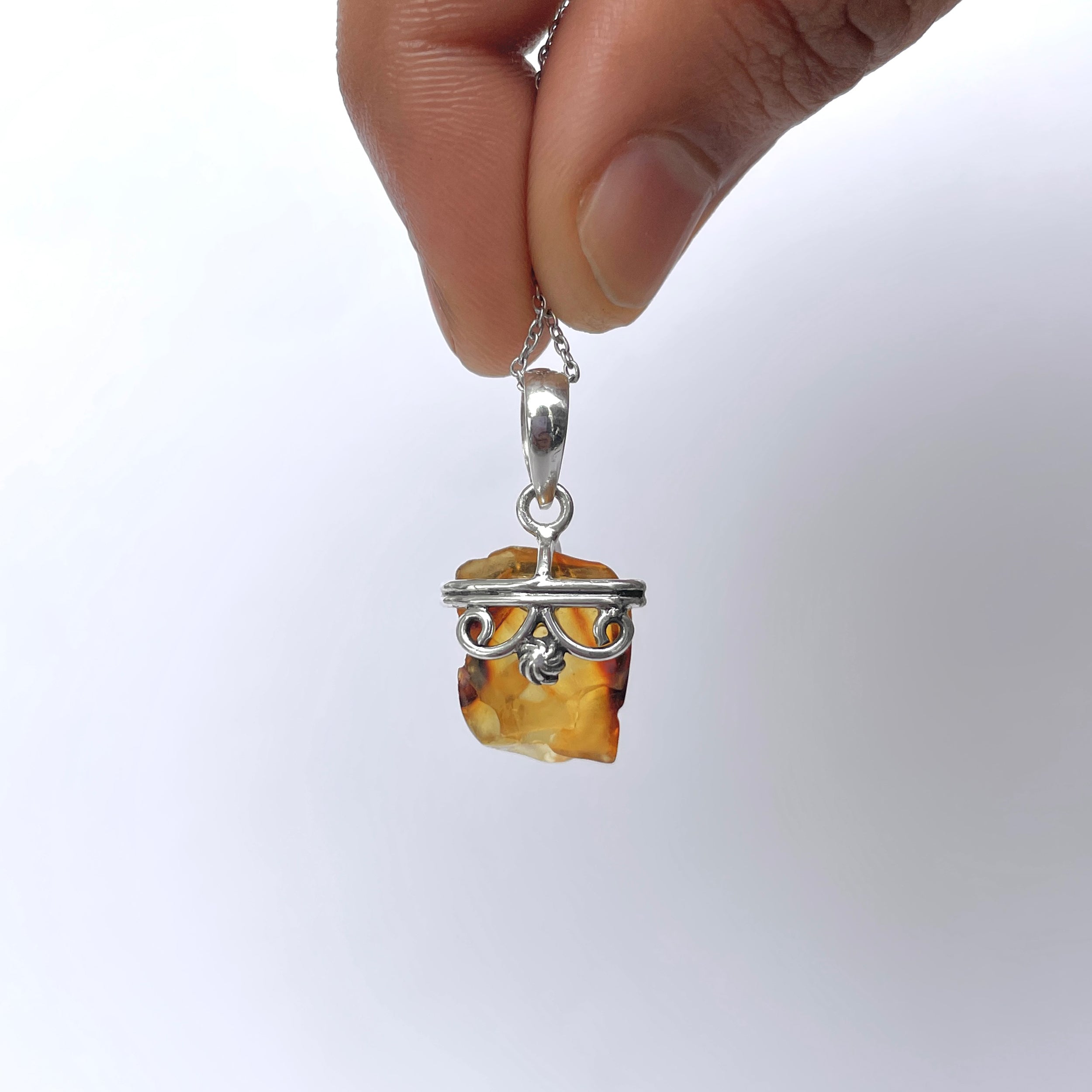 Amber Pendant-(AMB-P-75.)