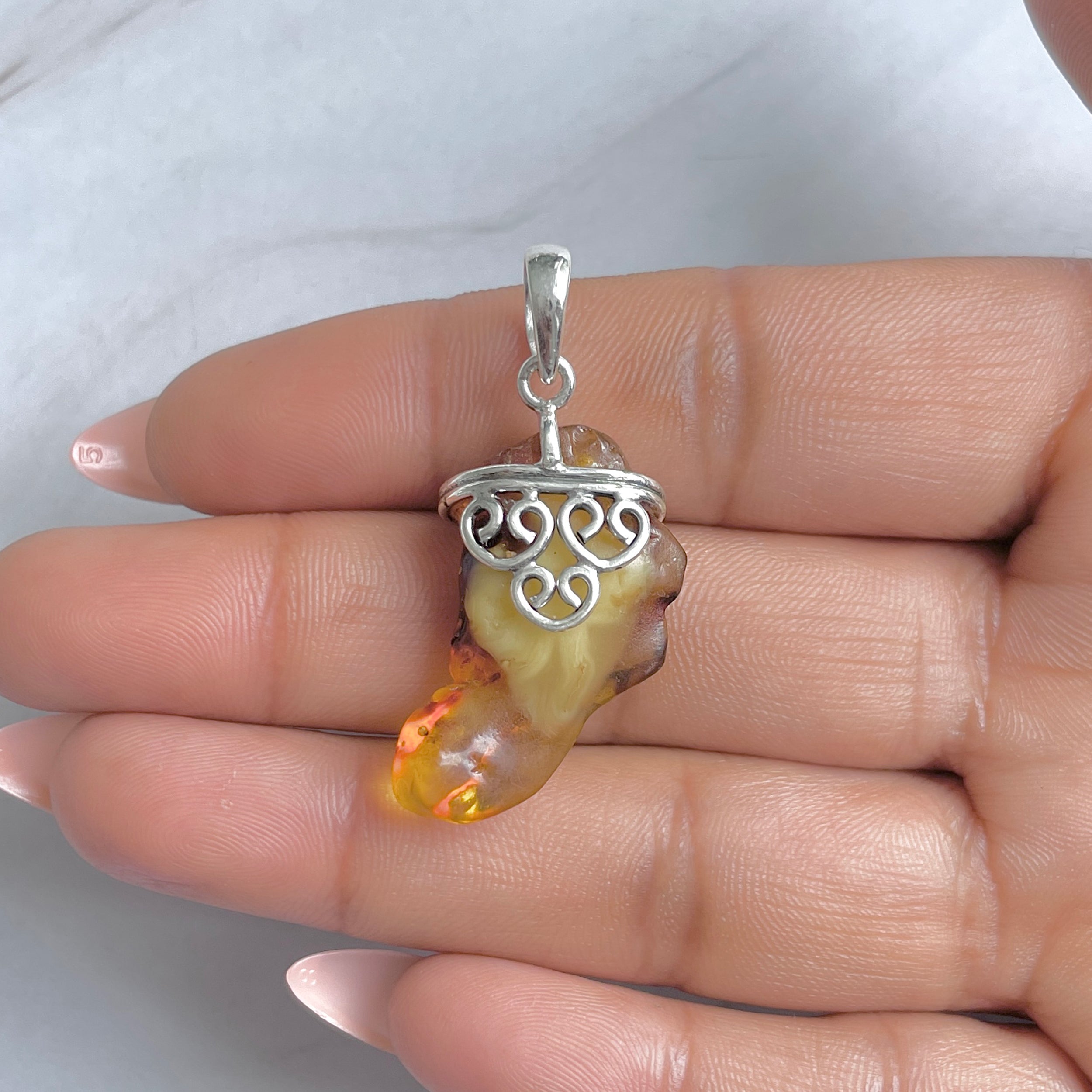 Amber Pendant-(AMB-P-78.)