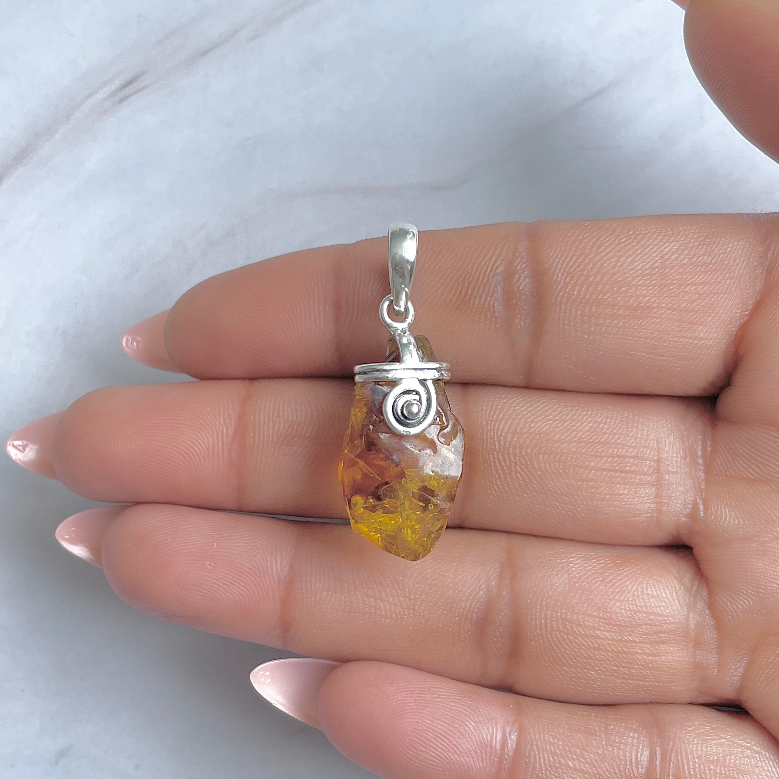 Amber Pendant-(AMB-P-79.)