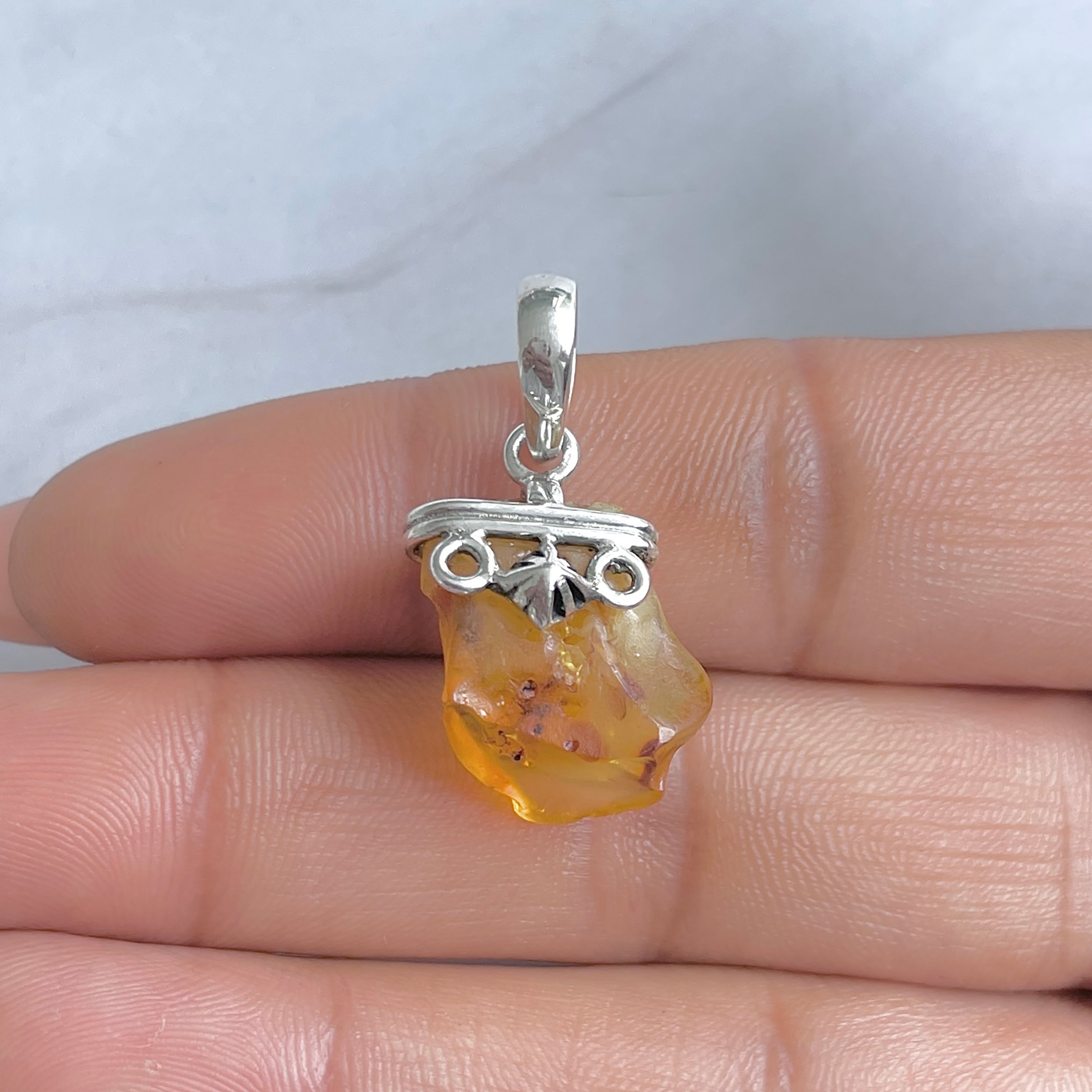 Amber Pendant-(AMB-P-81.)