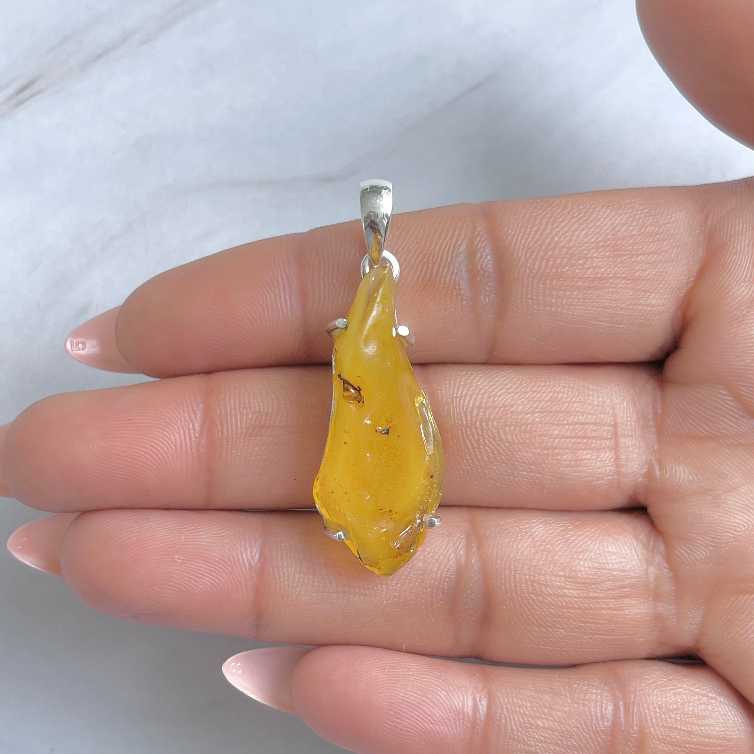 Amber Pendant-(AMB-P-84.)