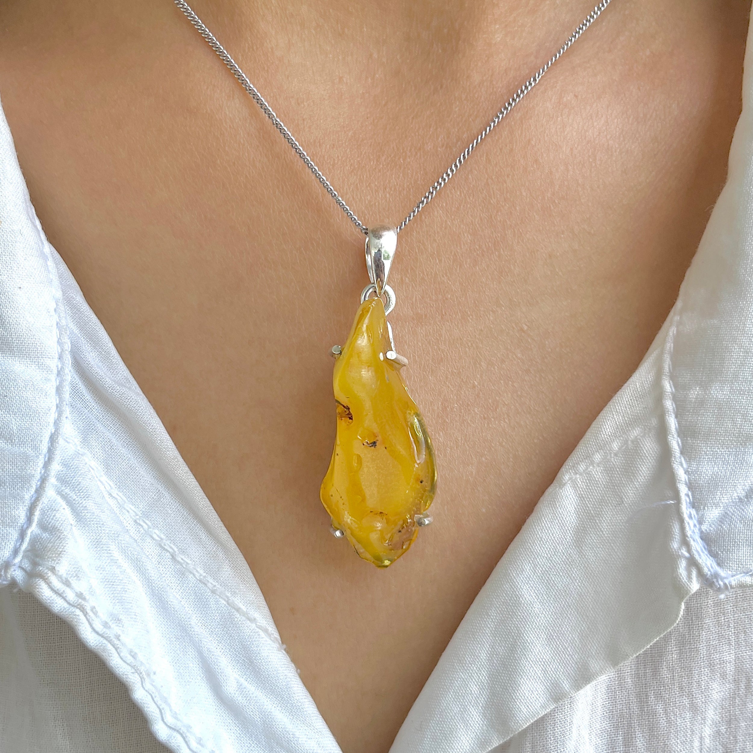 Amber Pendant-(AMB-P-84.)