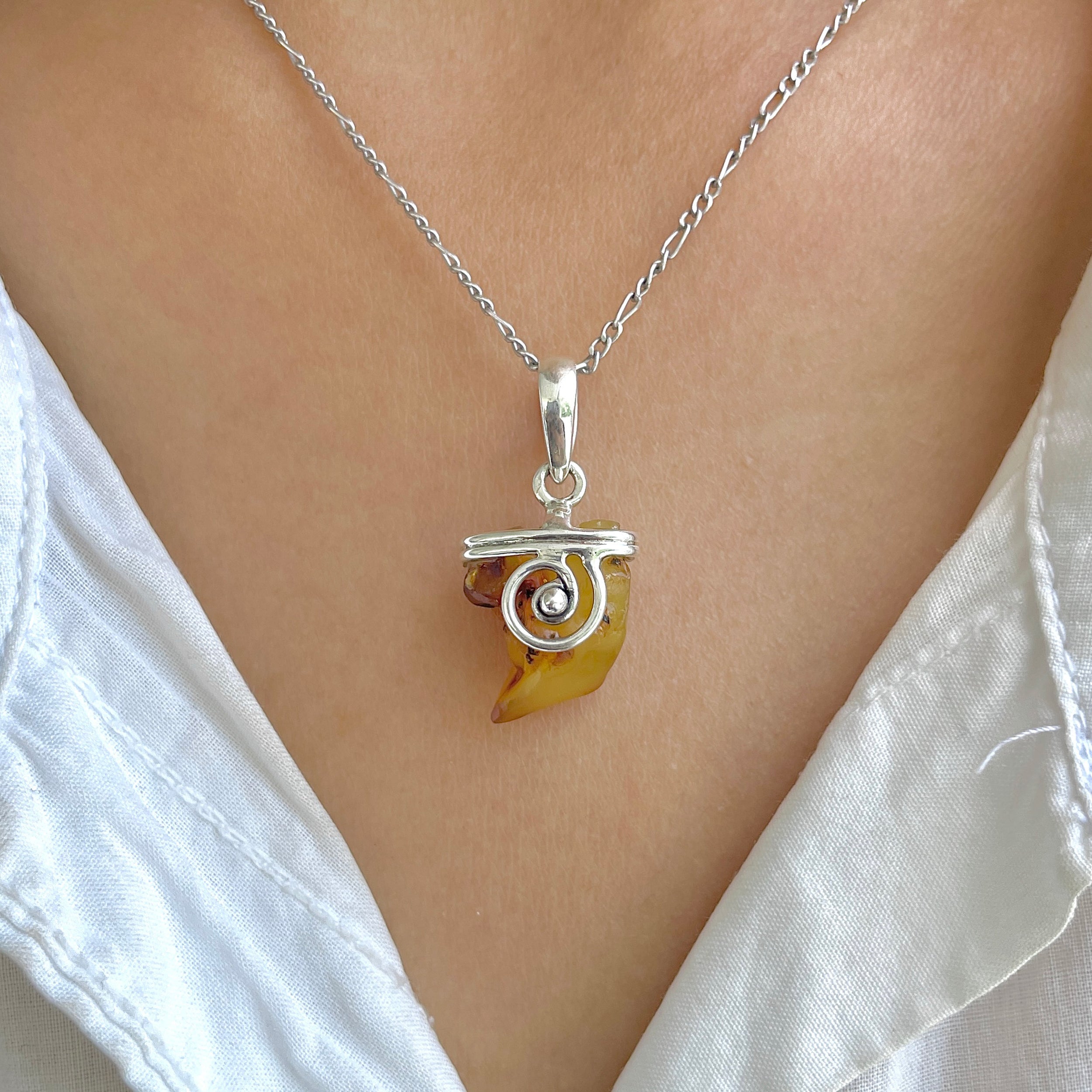 Amber Pendant-(AMB-P-89.)