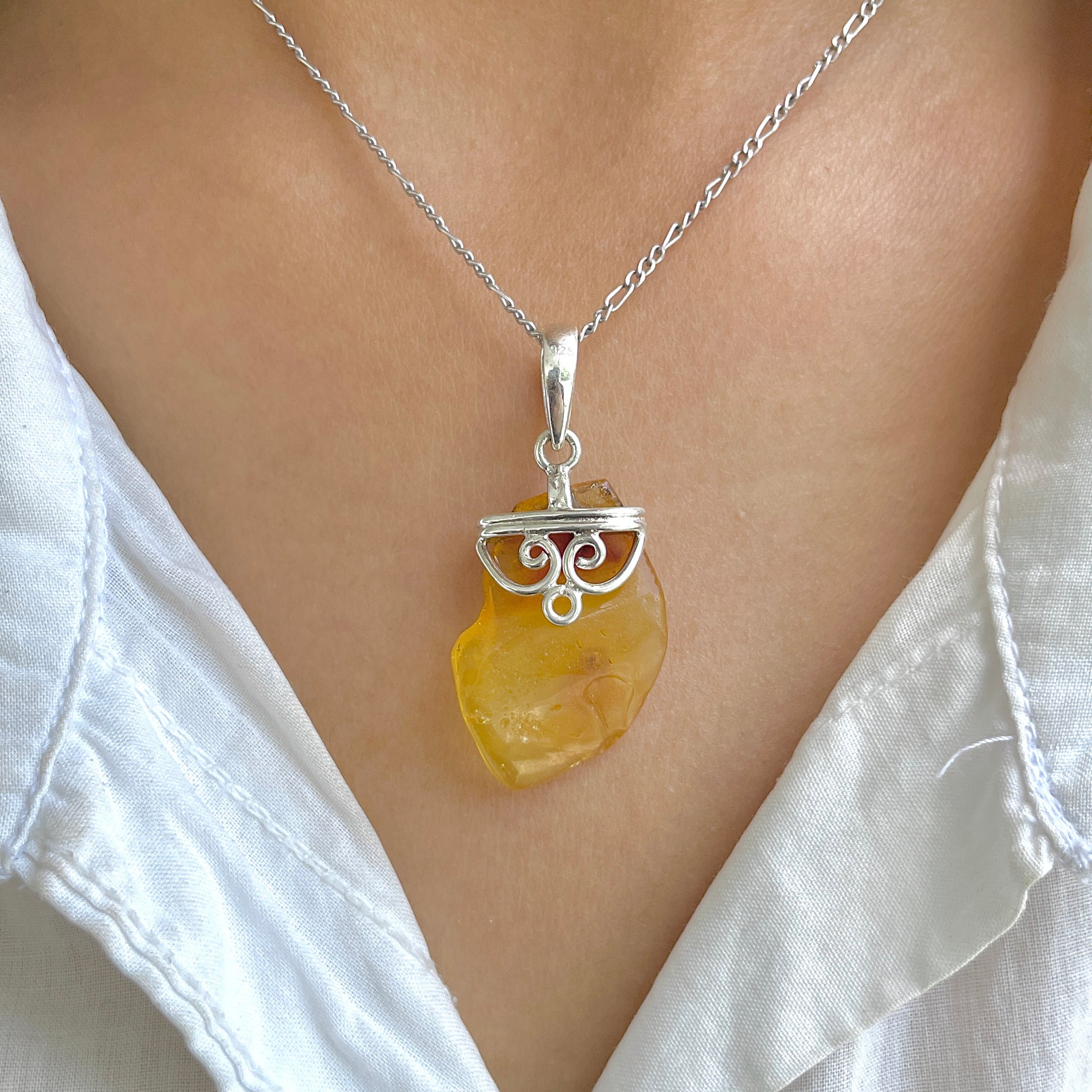 Amber Pendant-(AMB-P-90.)