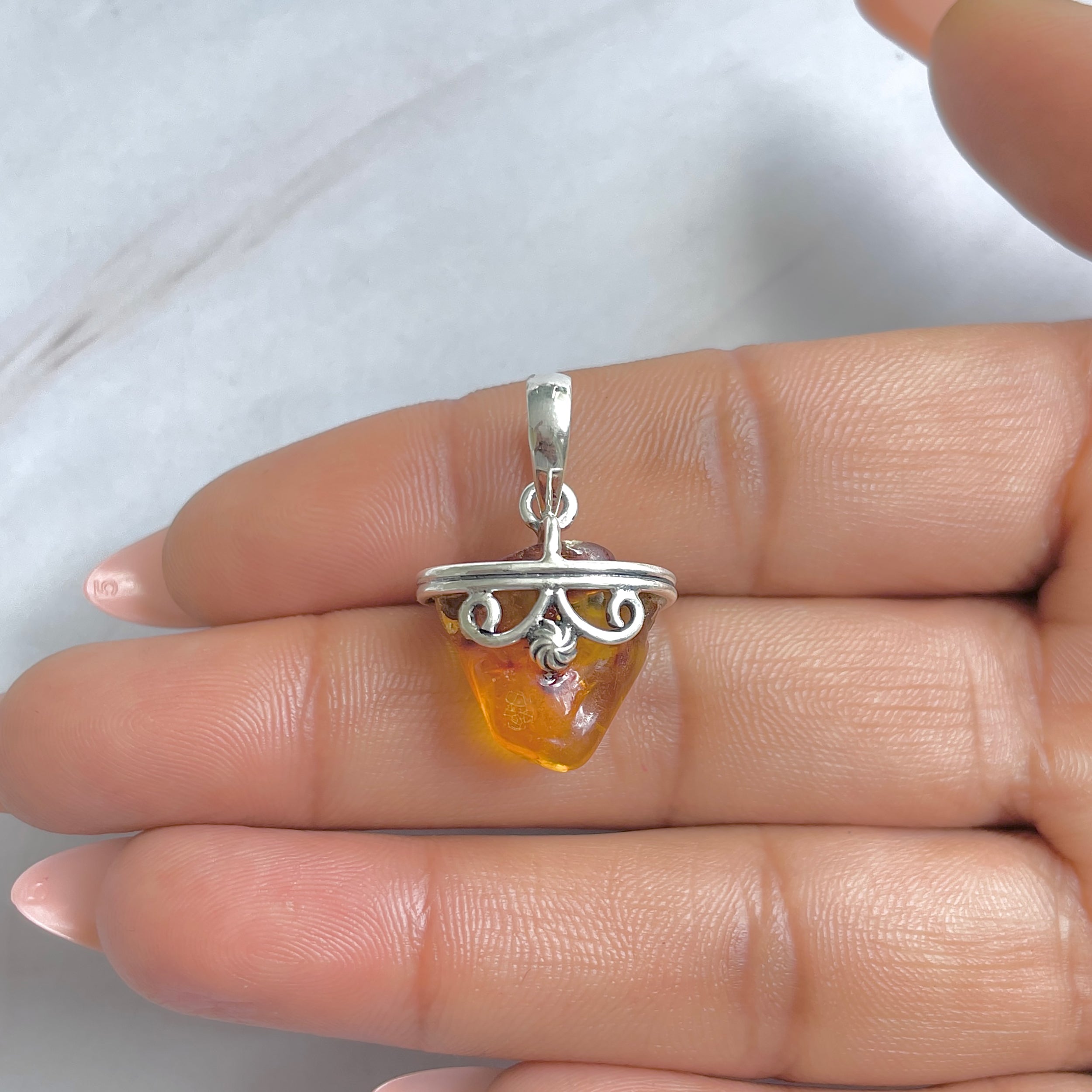 Amber Pendant-(AMB-P-91.)
