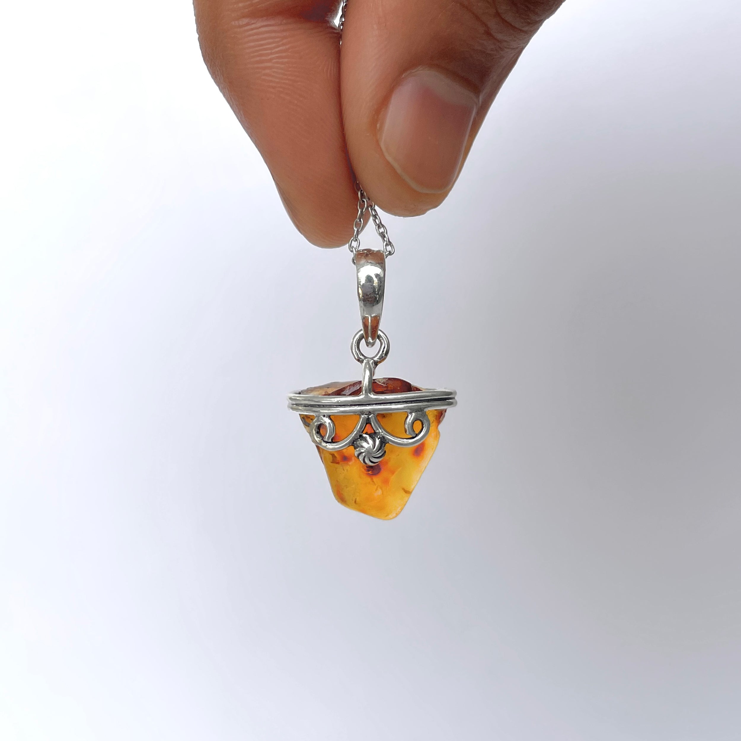 Amber Pendant-(AMB-P-91.)
