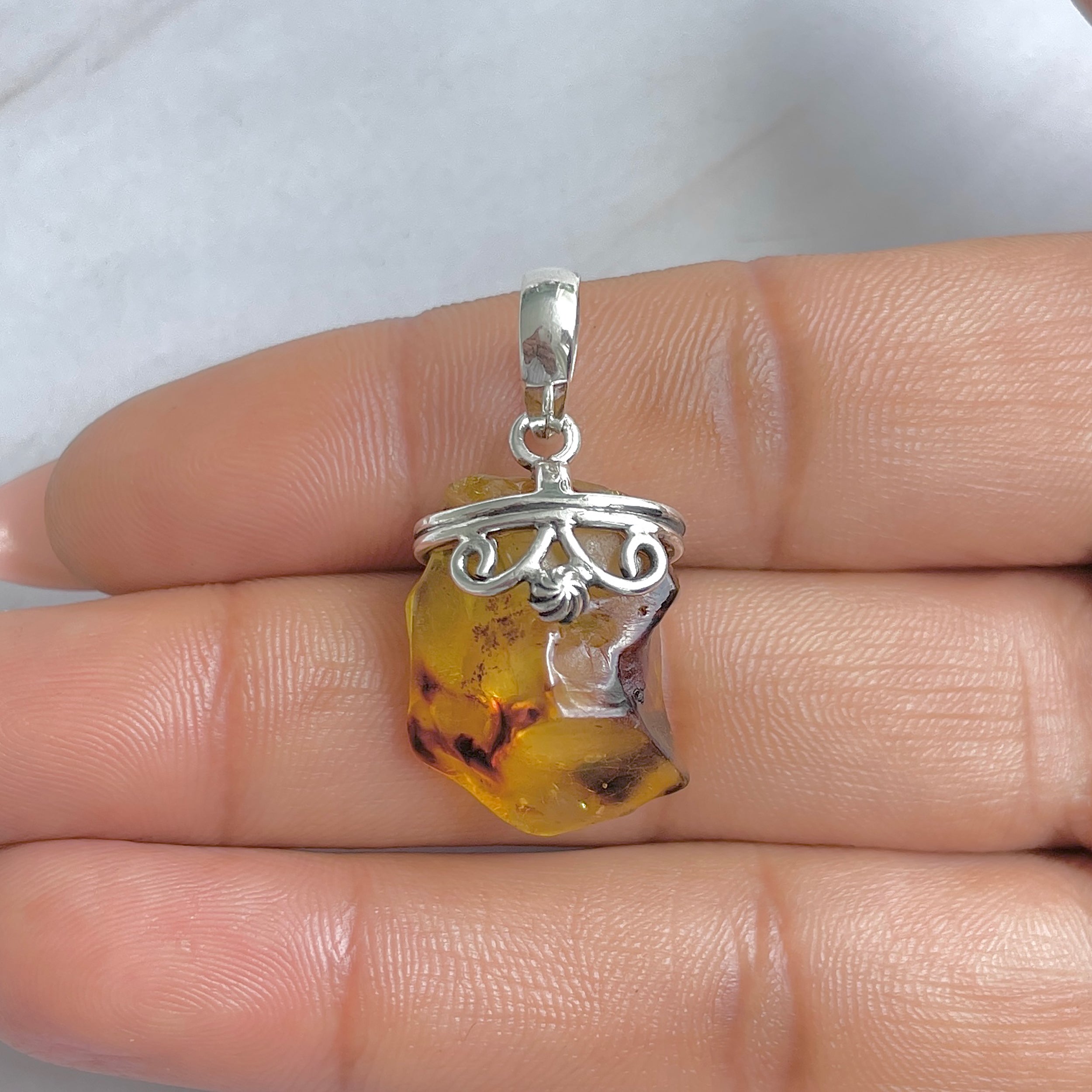 Amber Pendant-(AMB-P-92.)