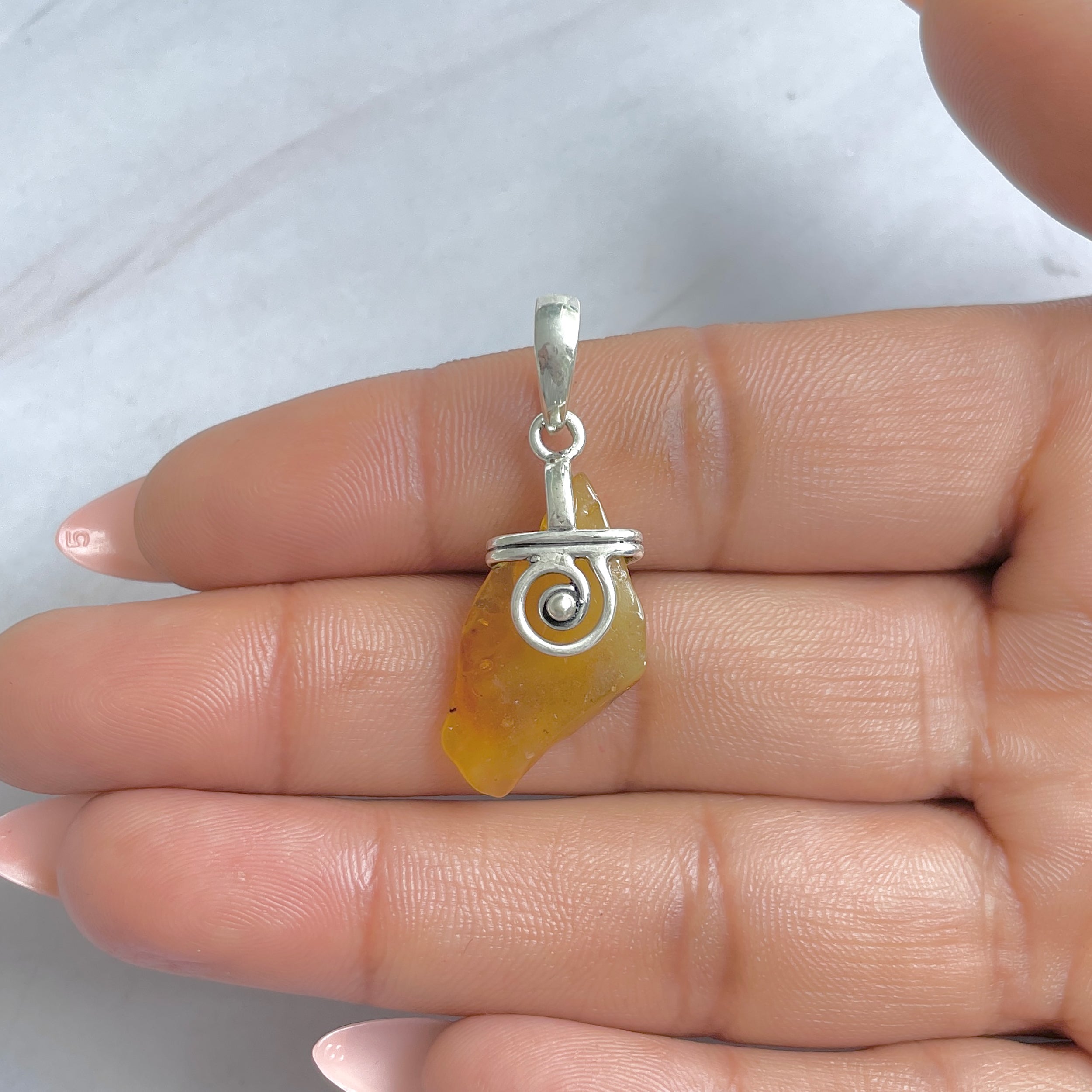 Amber Pendant-(AMB-P-93.)