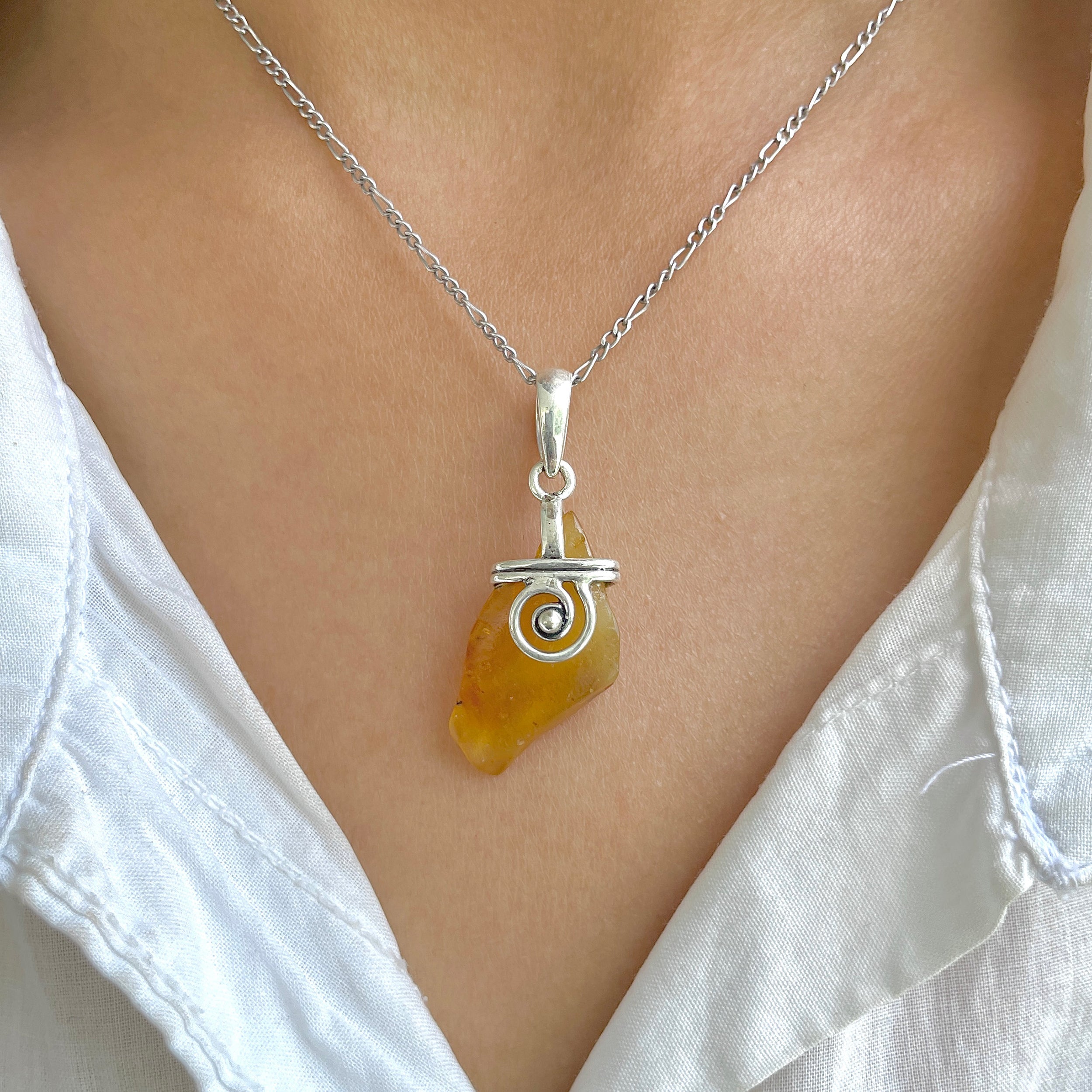 Amber Pendant-(AMB-P-93.)