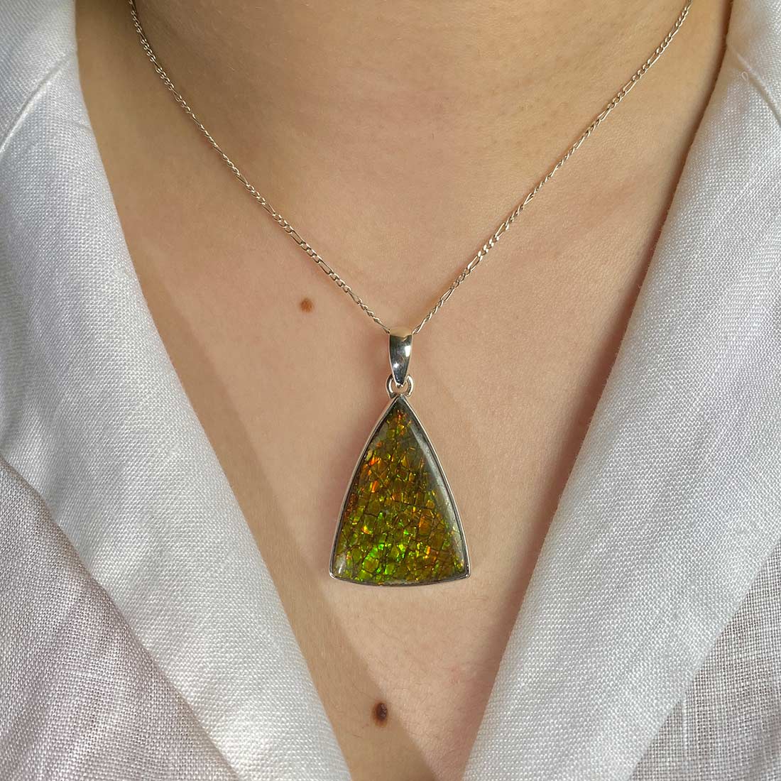 Ammolite Pendant-(AML-P-10.)