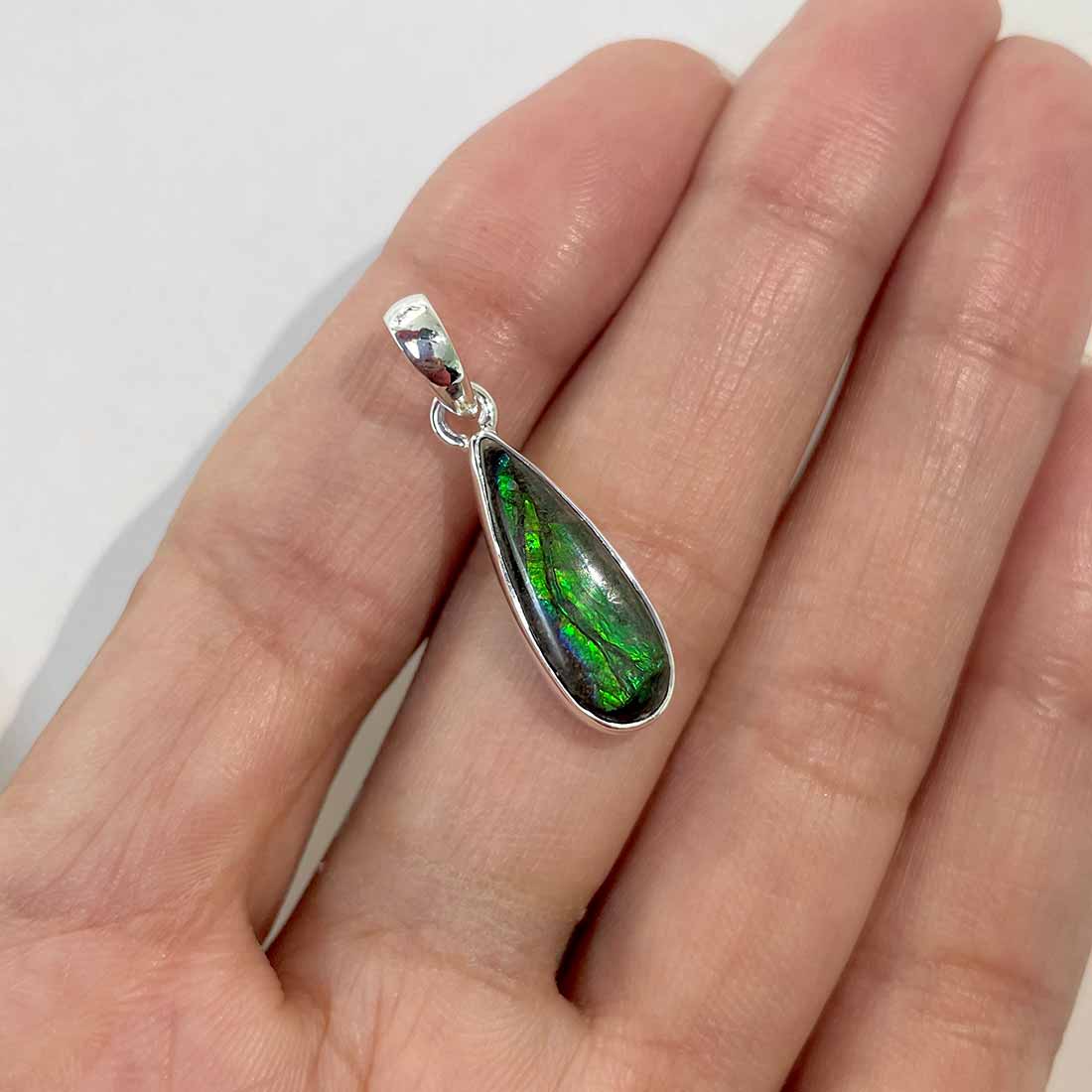 Ammolite Pendants-(AML-P-101.)